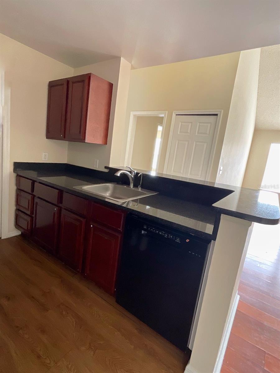 6148 WESTGATE DR #302, ORLANDO, FL, 32835