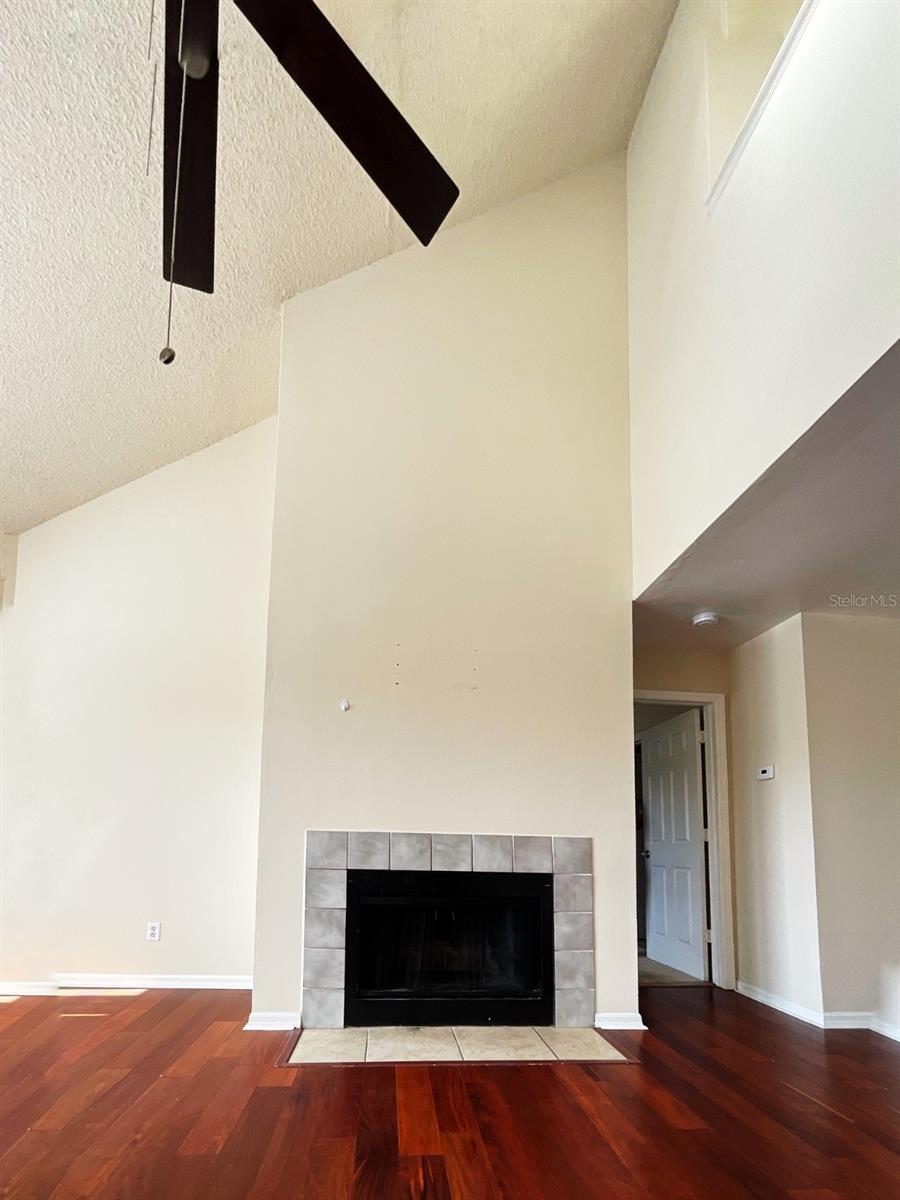 6148 WESTGATE DR #302, ORLANDO, FL, 32835