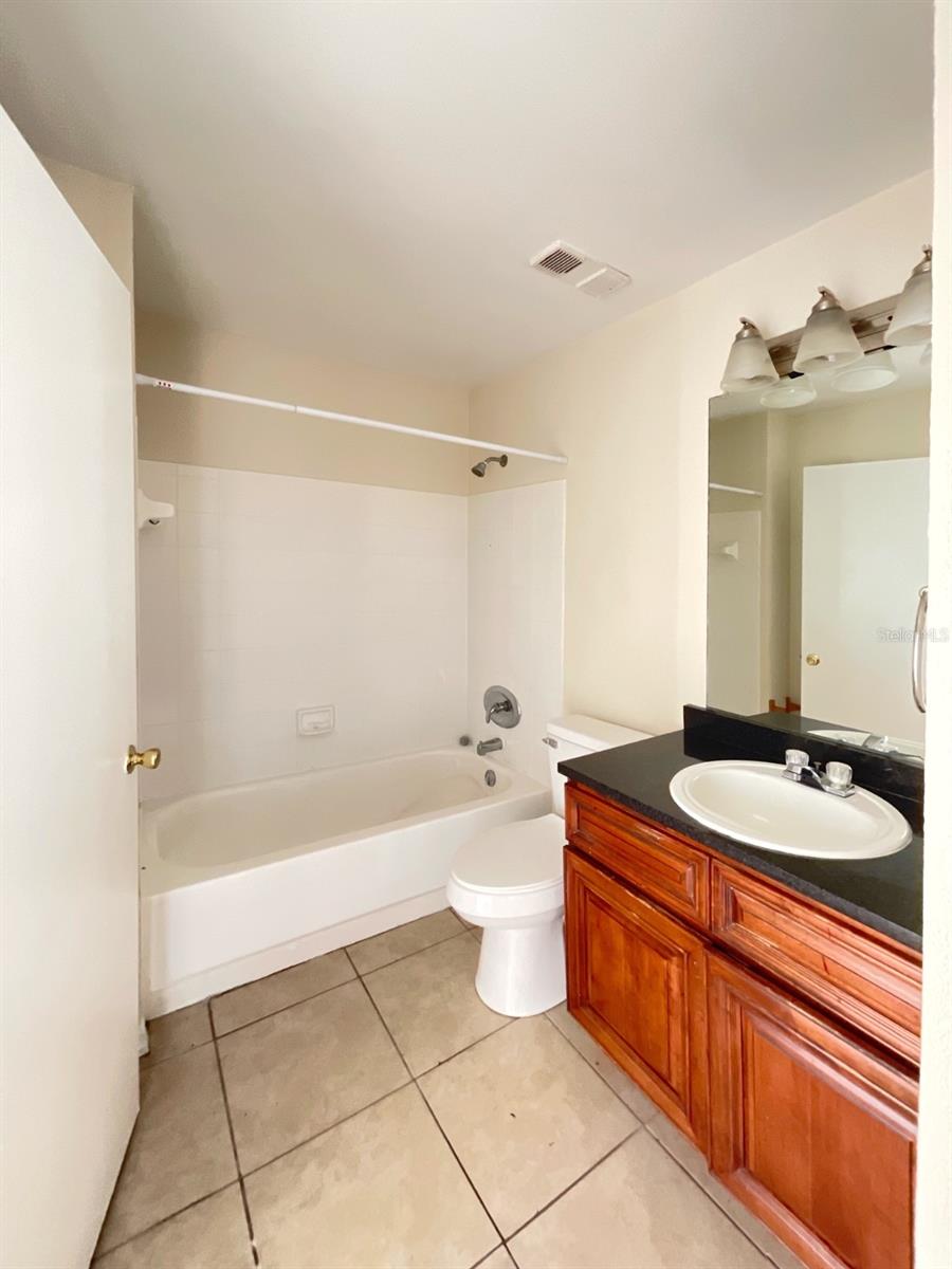 6148 WESTGATE DR #302, ORLANDO, FL, 32835