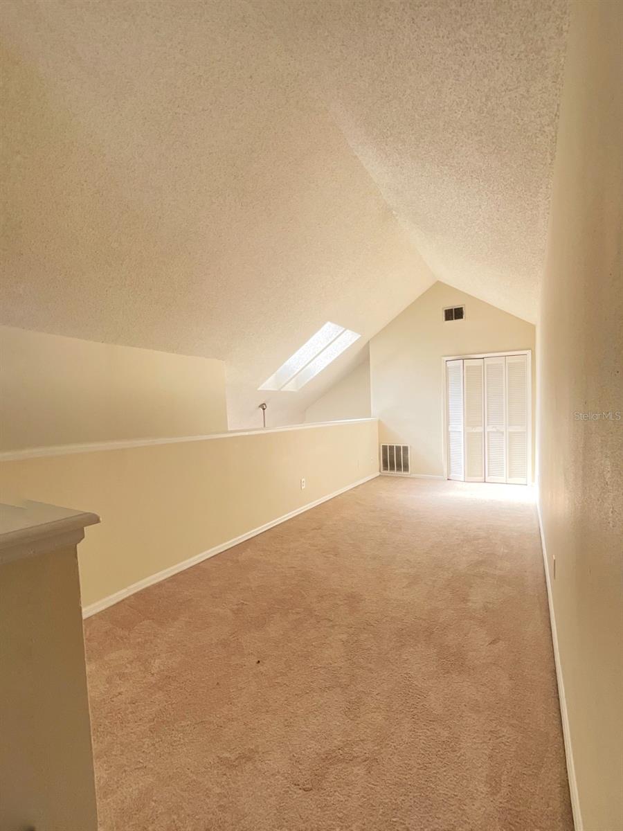 6148 WESTGATE DR #302, ORLANDO, FL, 32835