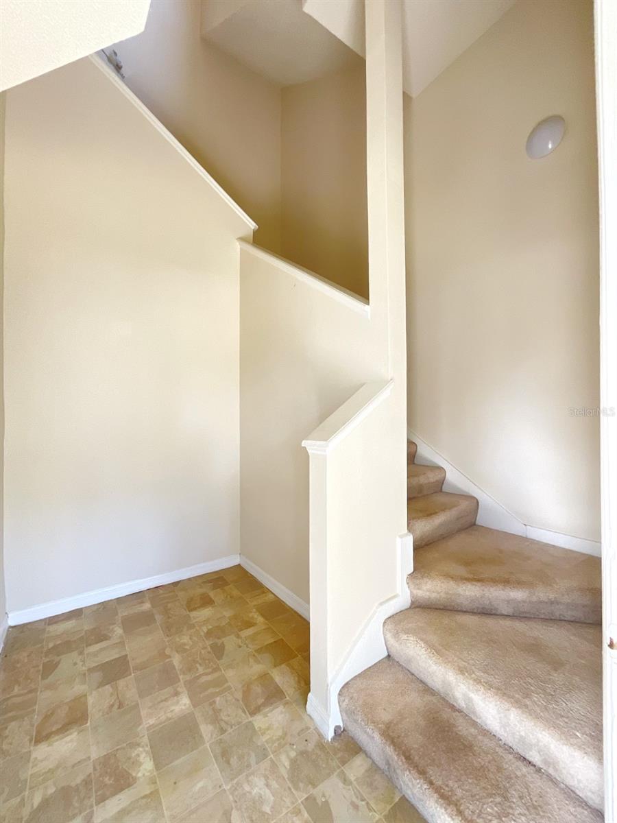 6148 WESTGATE DR #302, ORLANDO, FL, 32835