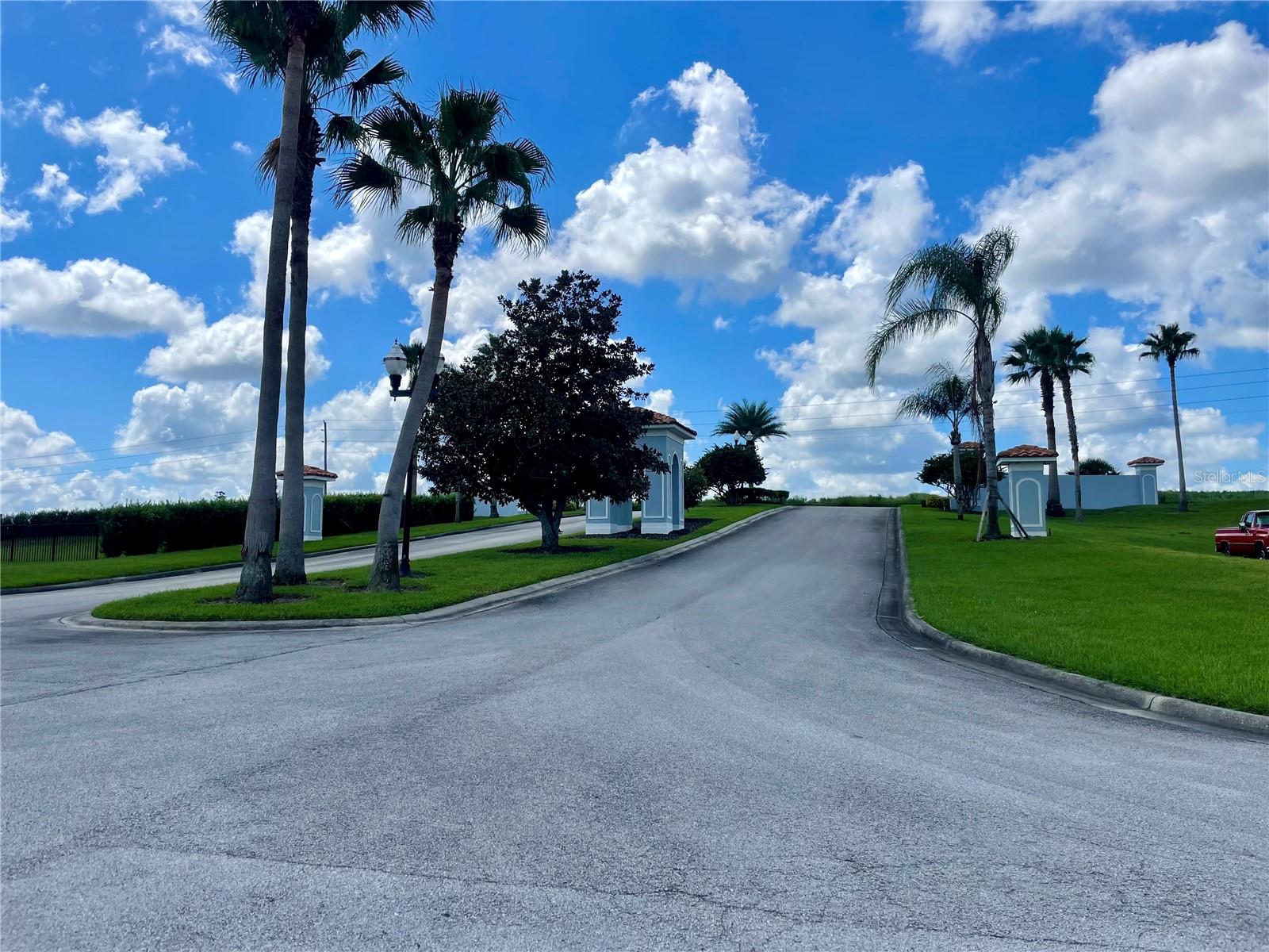 18340 GREAT BLUE HERON DR, GROVELAND, FL, 34736