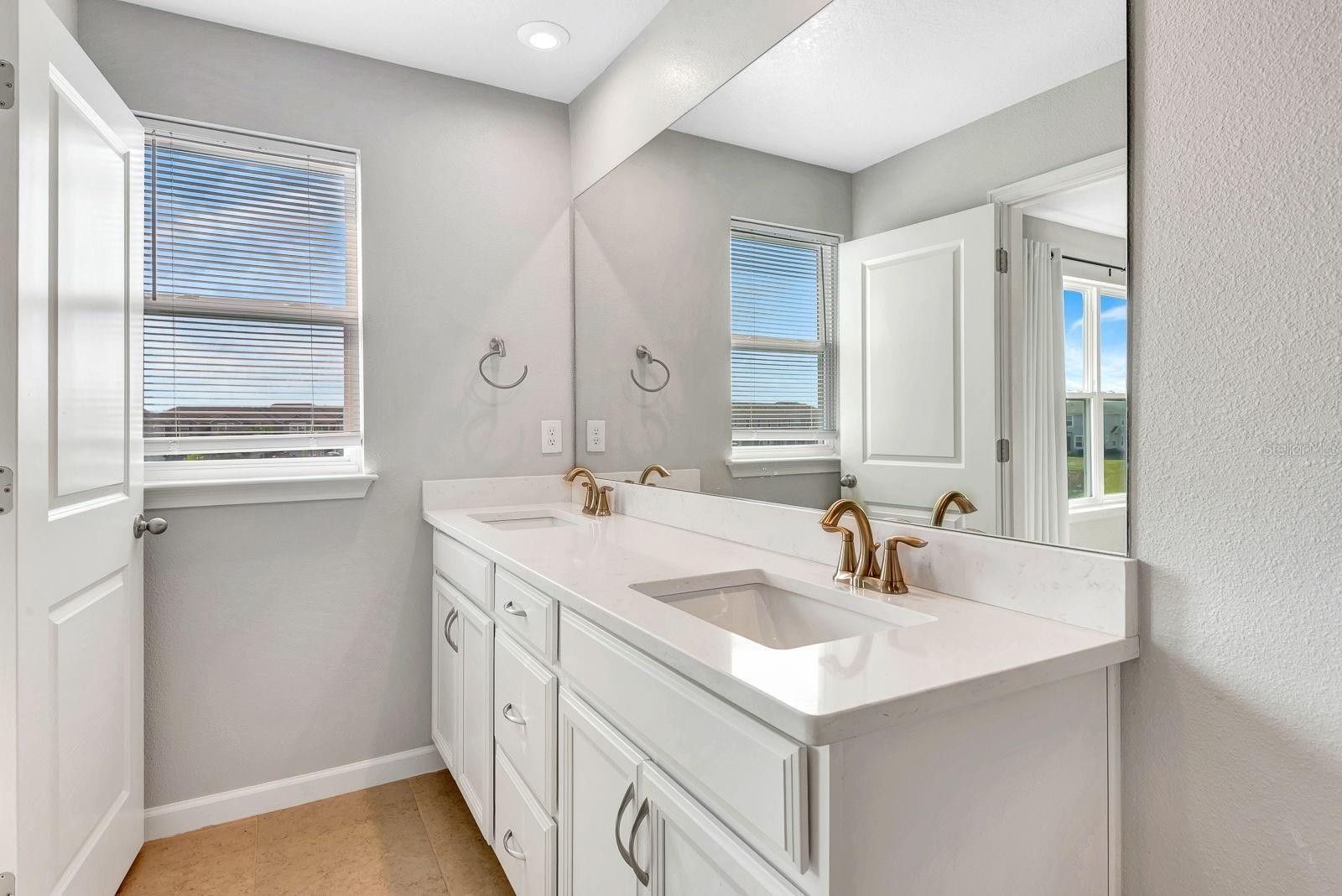 11981 SKY ACRES TER, BRADENTON, FL, 34211