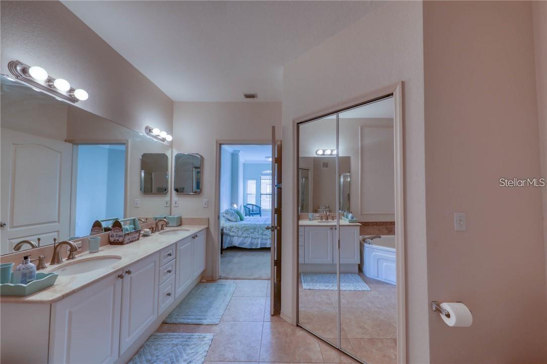 2733 VIA CIPRIANI #830B, CLEARWATER, FL, 33764