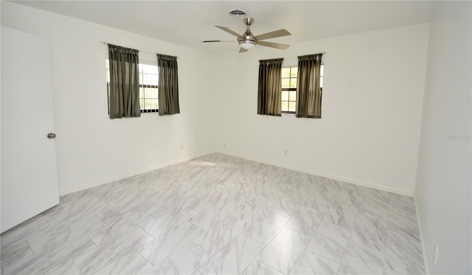 1313 MANGO AVE, VENICE, FL, 34285