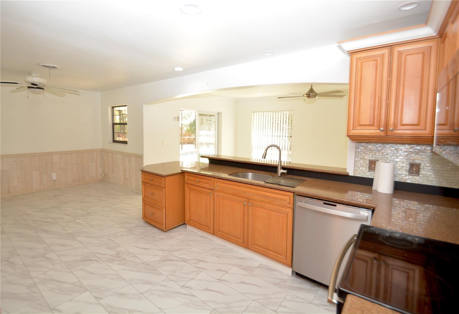 1313 MANGO AVE, VENICE, FL, 34285