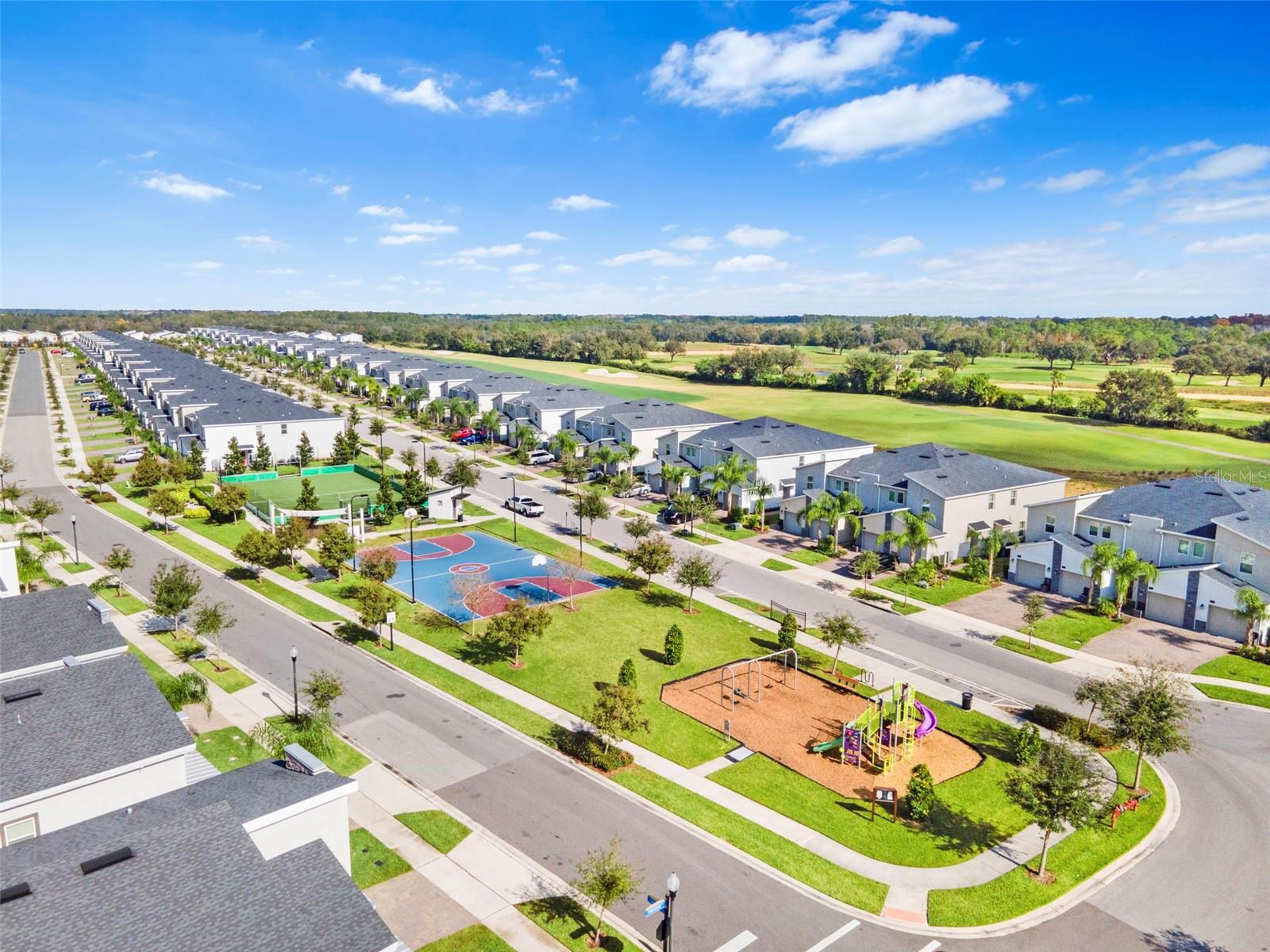 547 OCEAN COURSE AVE, DAVENPORT, FL, 33896