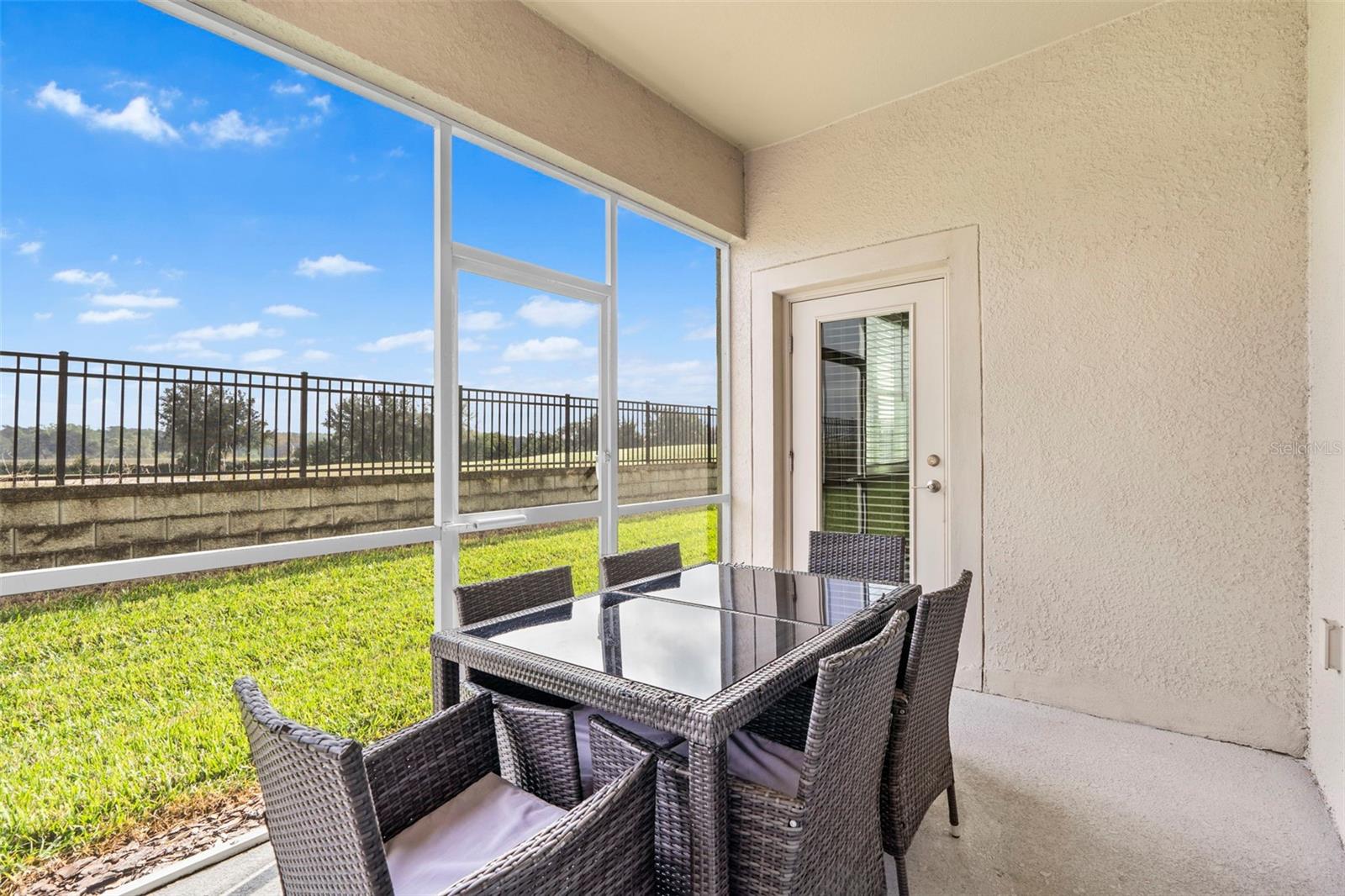 547 OCEAN COURSE AVE, DAVENPORT, FL, 33896