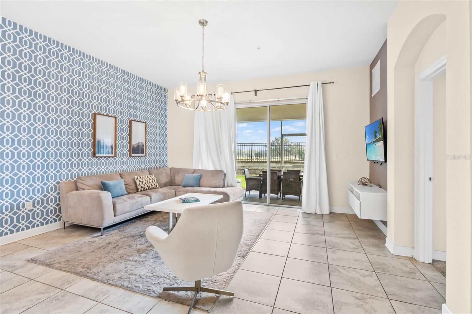 547 OCEAN COURSE AVE, DAVENPORT, FL, 33896