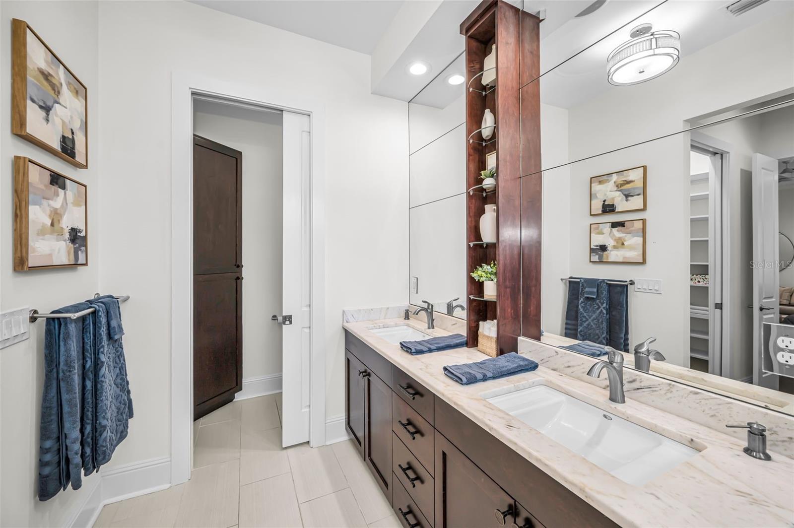 1710 BRIGHTWATERS BLVD NE, ST PETERSBURG, FL, 33704