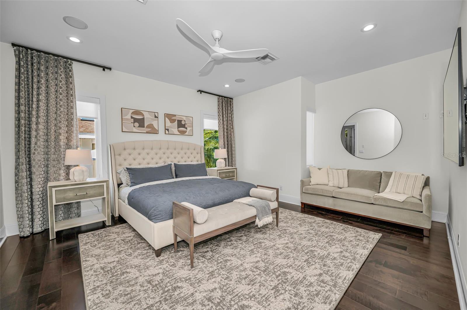 1710 BRIGHTWATERS BLVD NE, ST PETERSBURG, FL, 33704