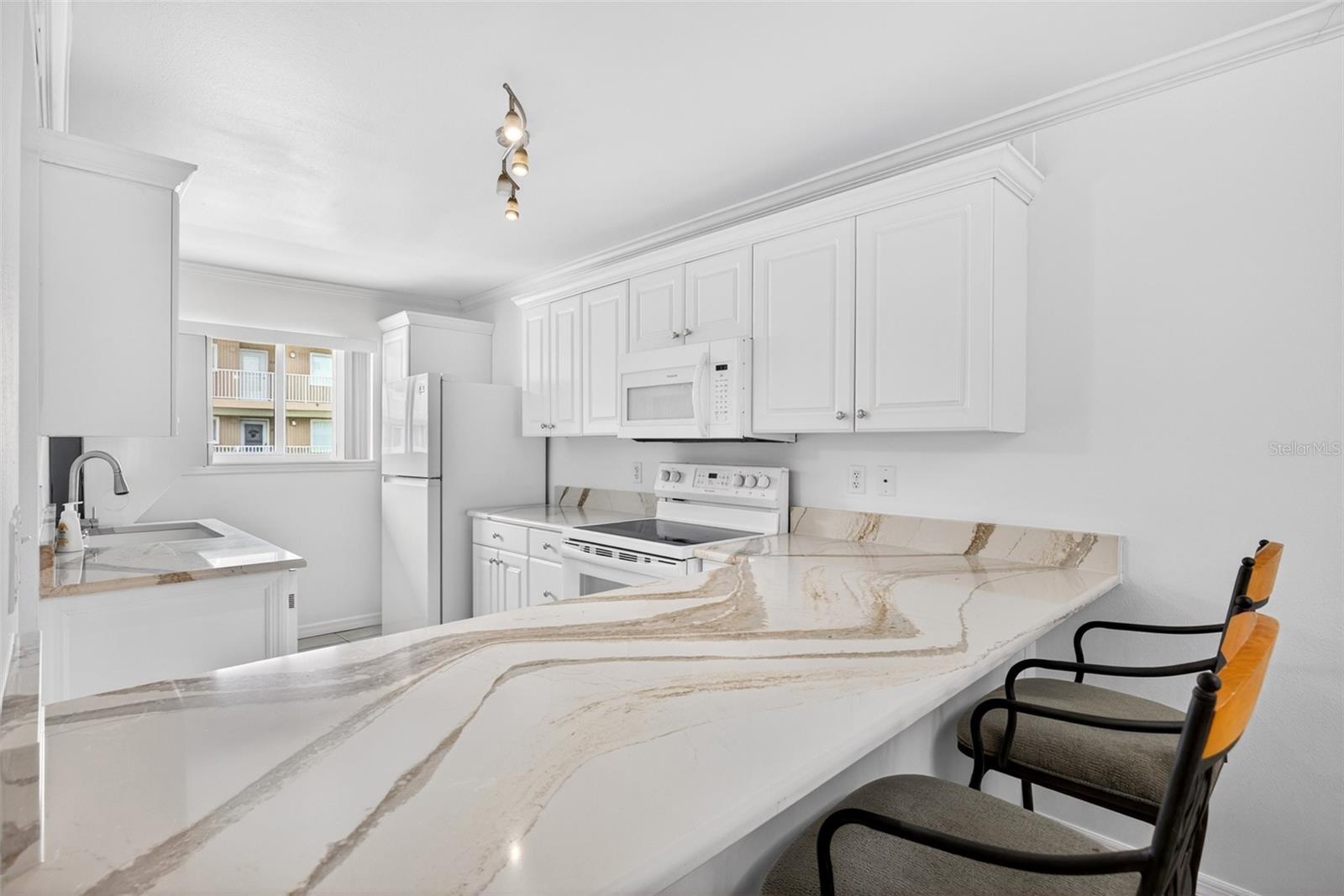 150 HARBORSIDE AVE #203, PUNTA GORDA, FL, 33950