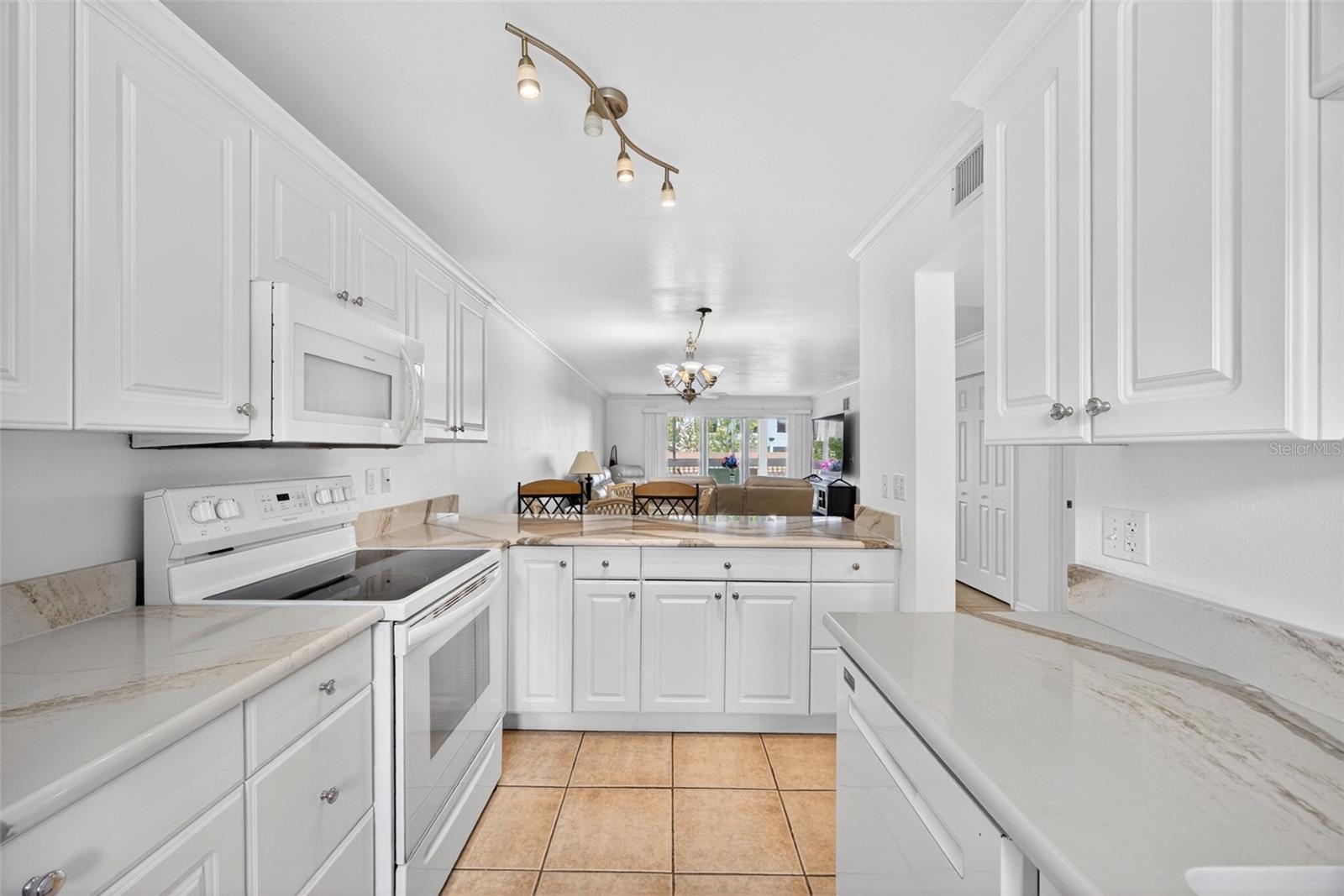 150 HARBORSIDE AVE #203, PUNTA GORDA, FL, 33950