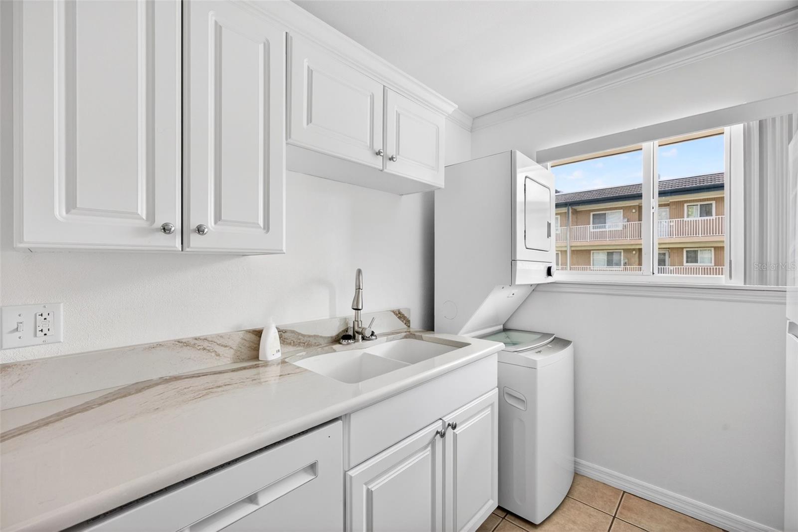 150 HARBORSIDE AVE #203, PUNTA GORDA, FL, 33950