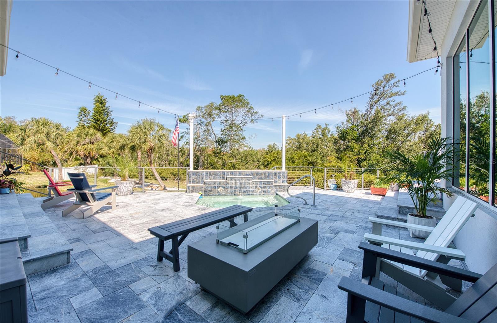 5951 BAY DR, GULFPORT, FL, 33707