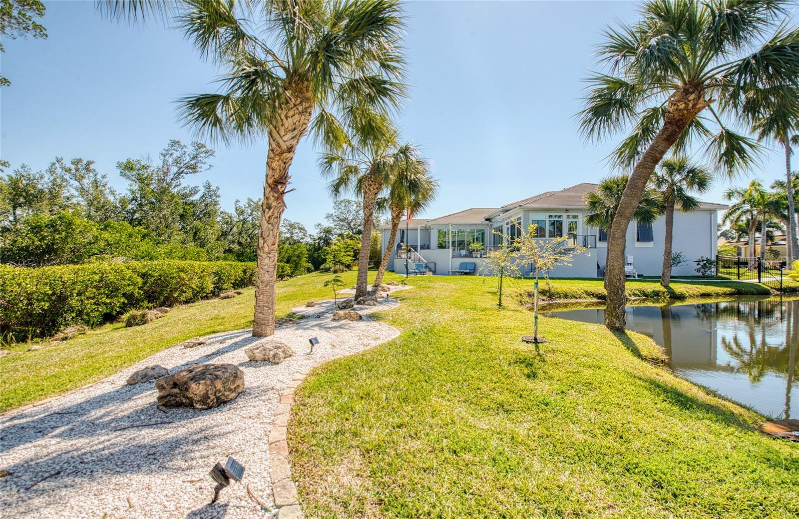 5951 BAY DR, GULFPORT, FL, 33707