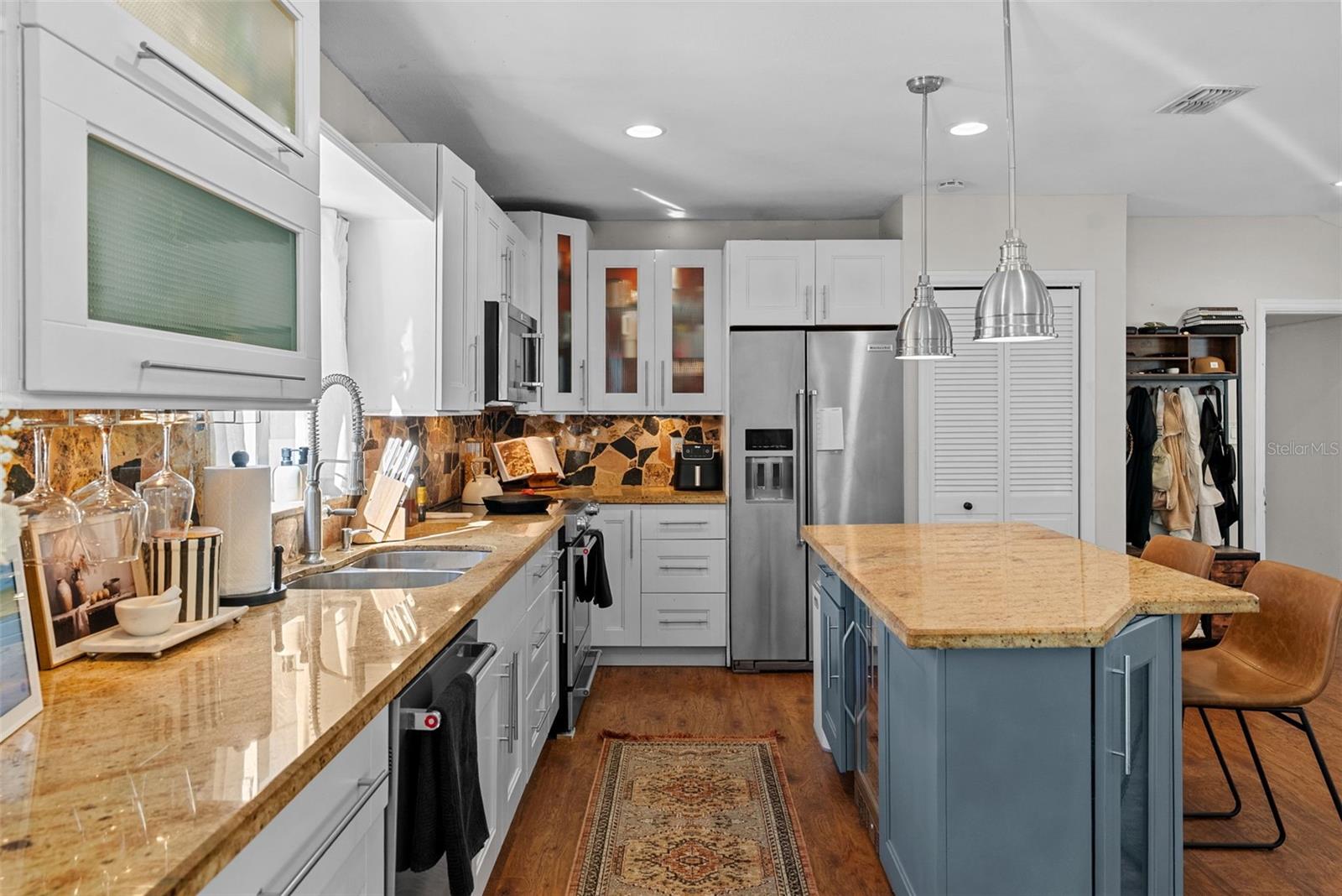 3801 S LYNWOOD AVE, TAMPA, FL, 33611