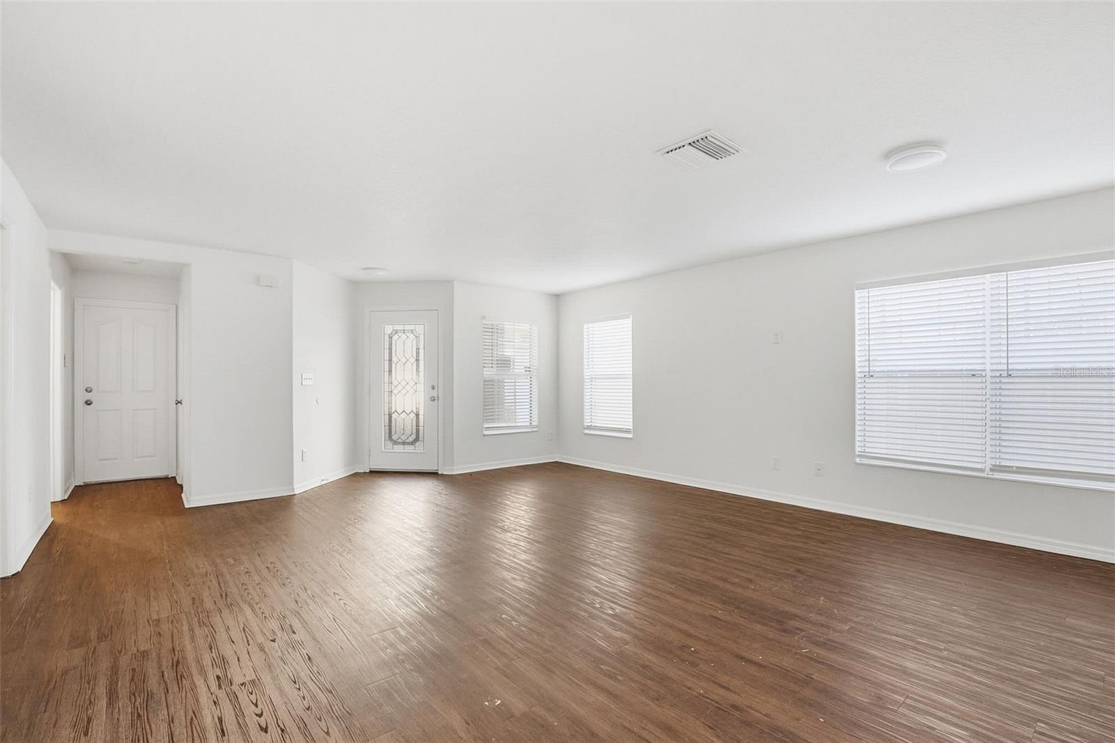 6339 CHERRY BLOSSOM TRL, GIBSONTON, FL, 33534