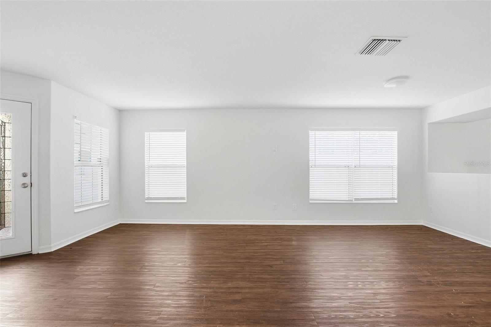 6339 CHERRY BLOSSOM TRL, GIBSONTON, FL, 33534