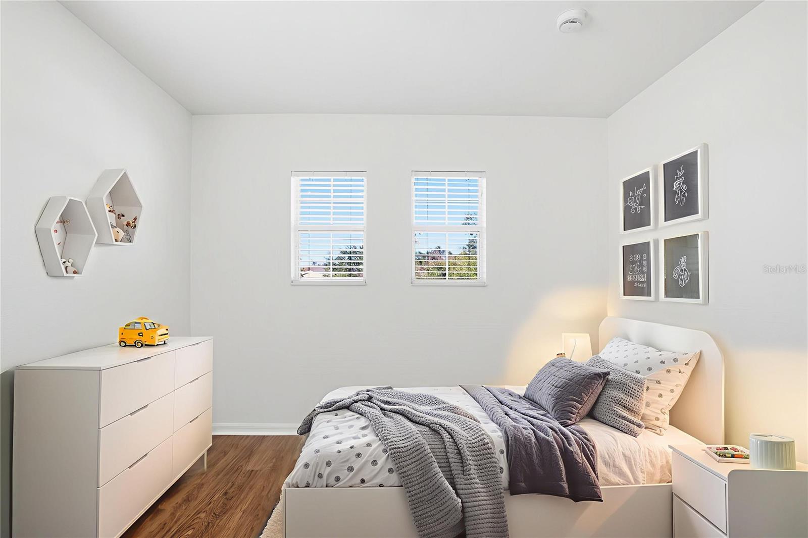 6339 CHERRY BLOSSOM TRL, GIBSONTON, FL, 33534