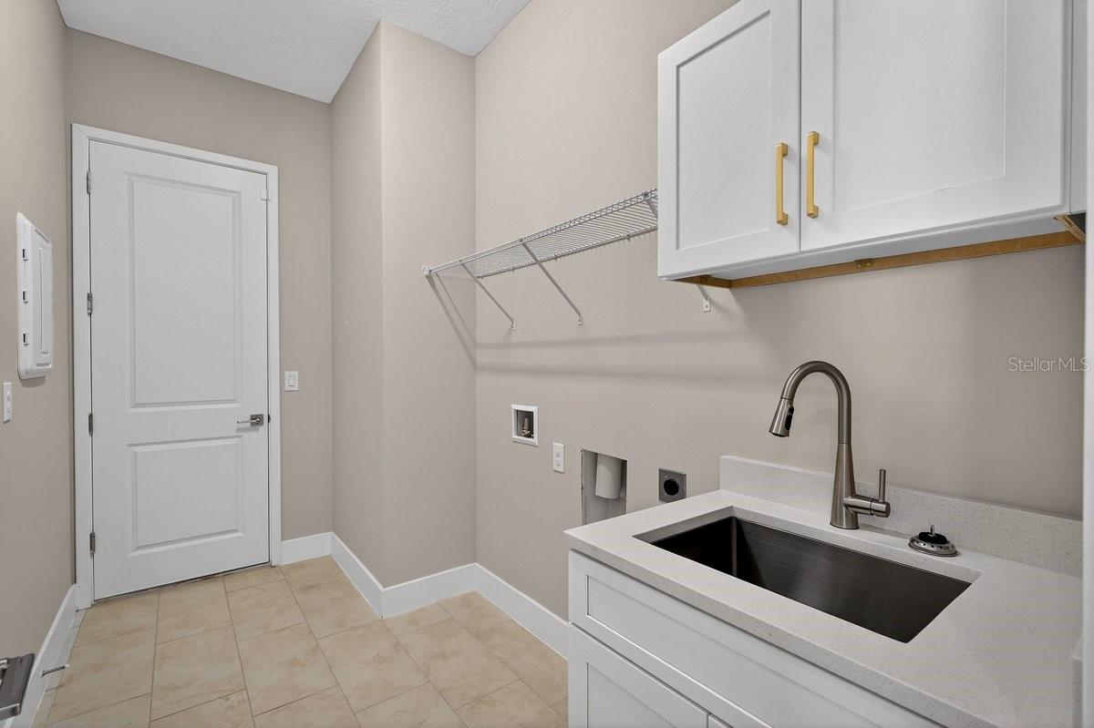 1257 CHAMPIONS DR, DAYTONA BEACH, FL, 32124