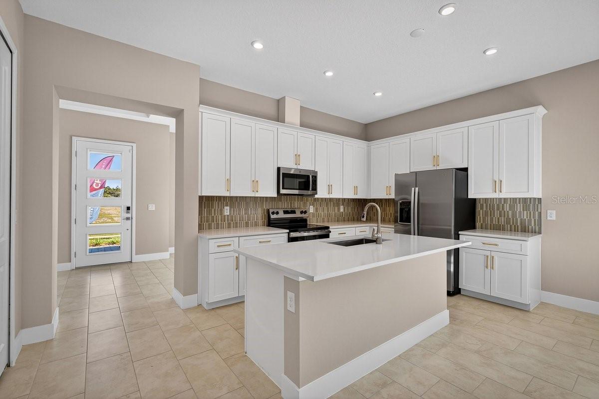 1257 CHAMPIONS DR, DAYTONA BEACH, FL, 32124