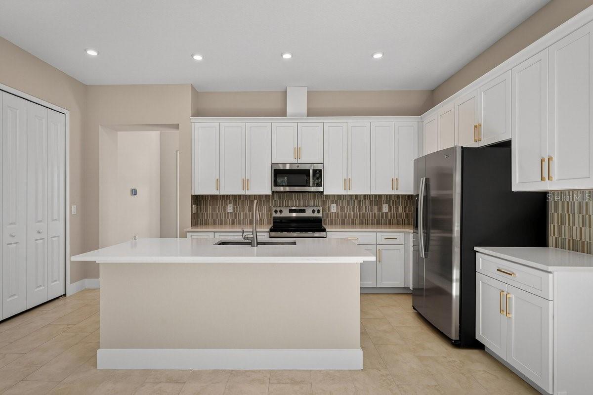 1257 CHAMPIONS DR, DAYTONA BEACH, FL, 32124