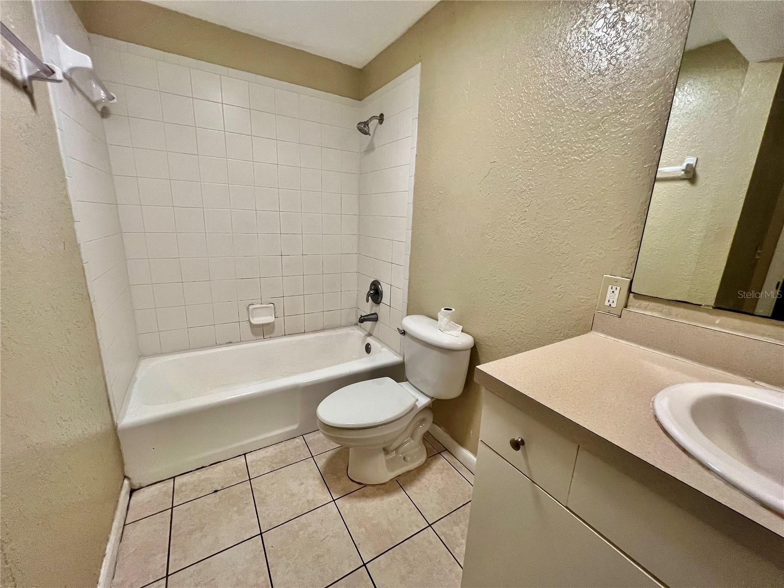 5310 26TH ST W #202, BRADENTON, FL, 34207