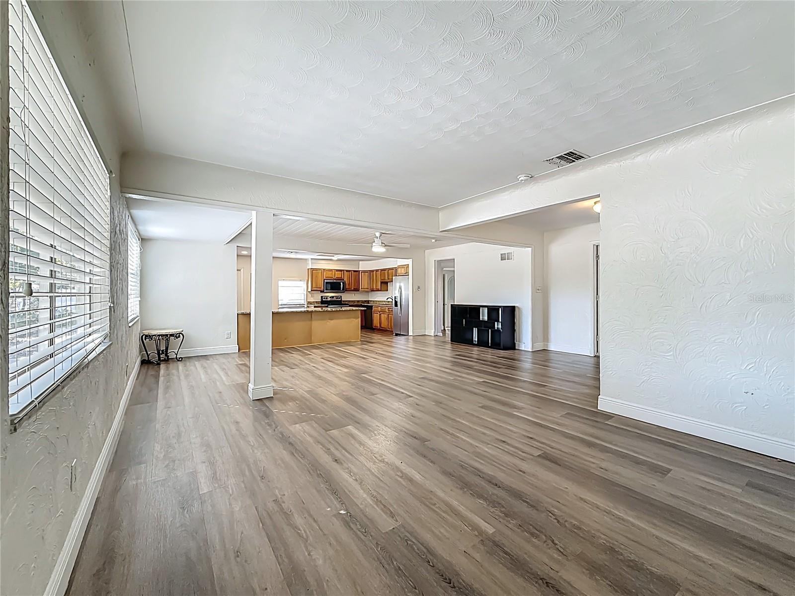 424 72ND ST N, ST PETERSBURG, FL, 33710