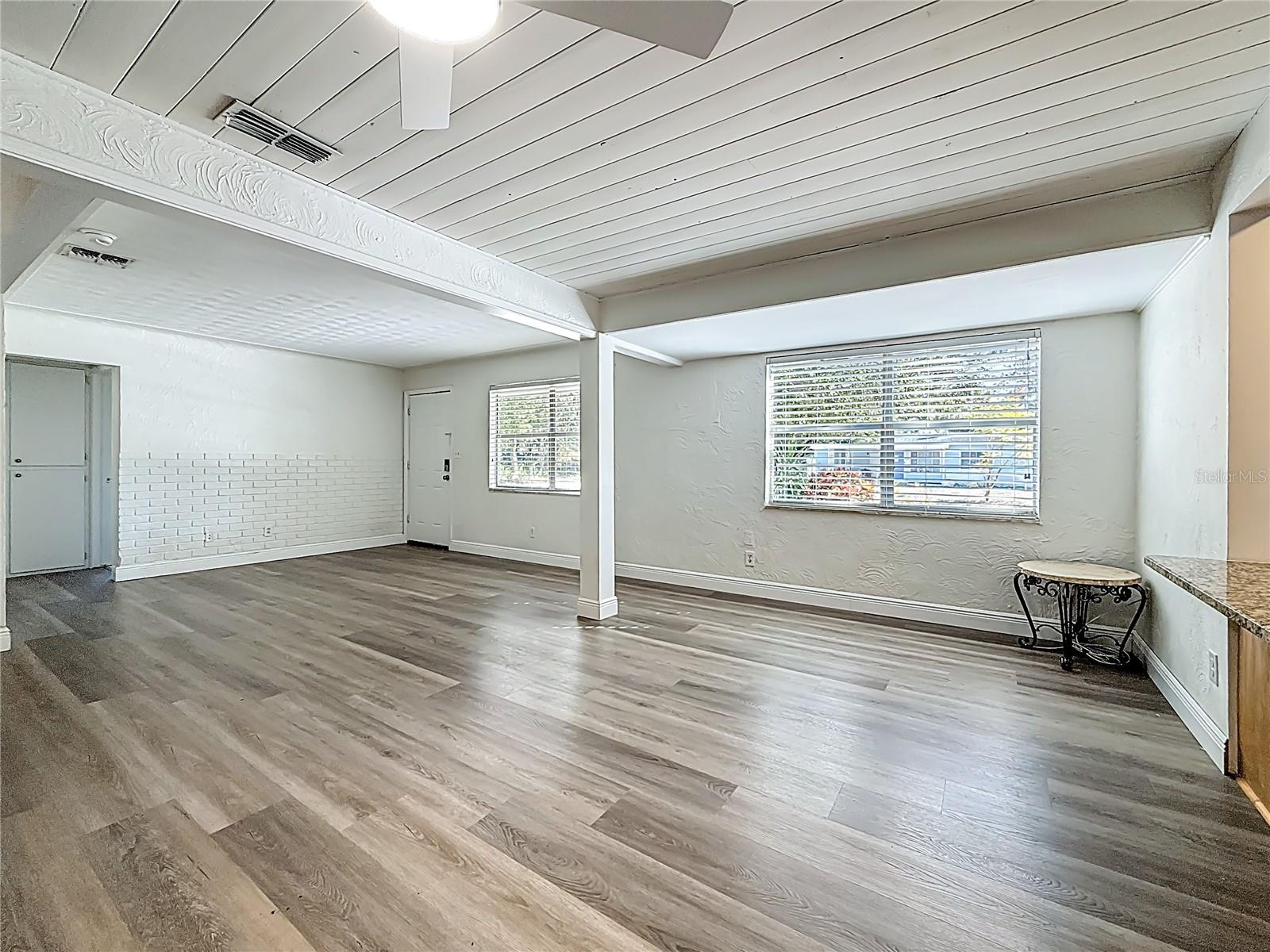 424 72ND ST N, ST PETERSBURG, FL, 33710