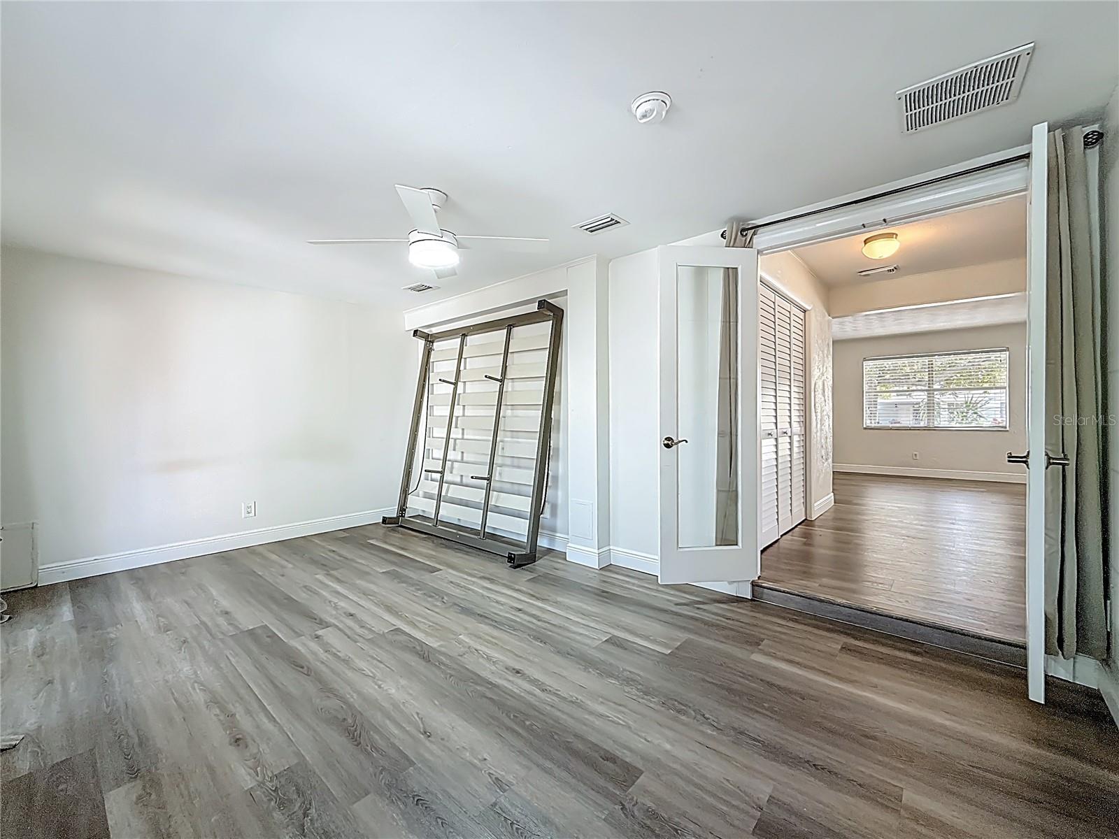 424 72ND ST N, ST PETERSBURG, FL, 33710