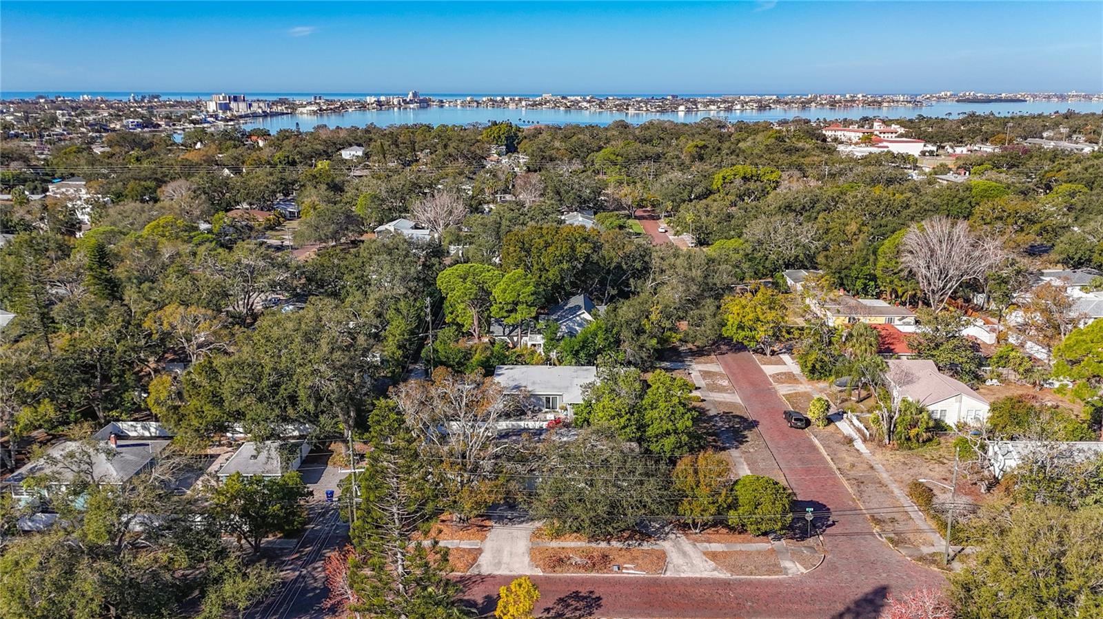 424 72ND ST N, ST PETERSBURG, FL, 33710