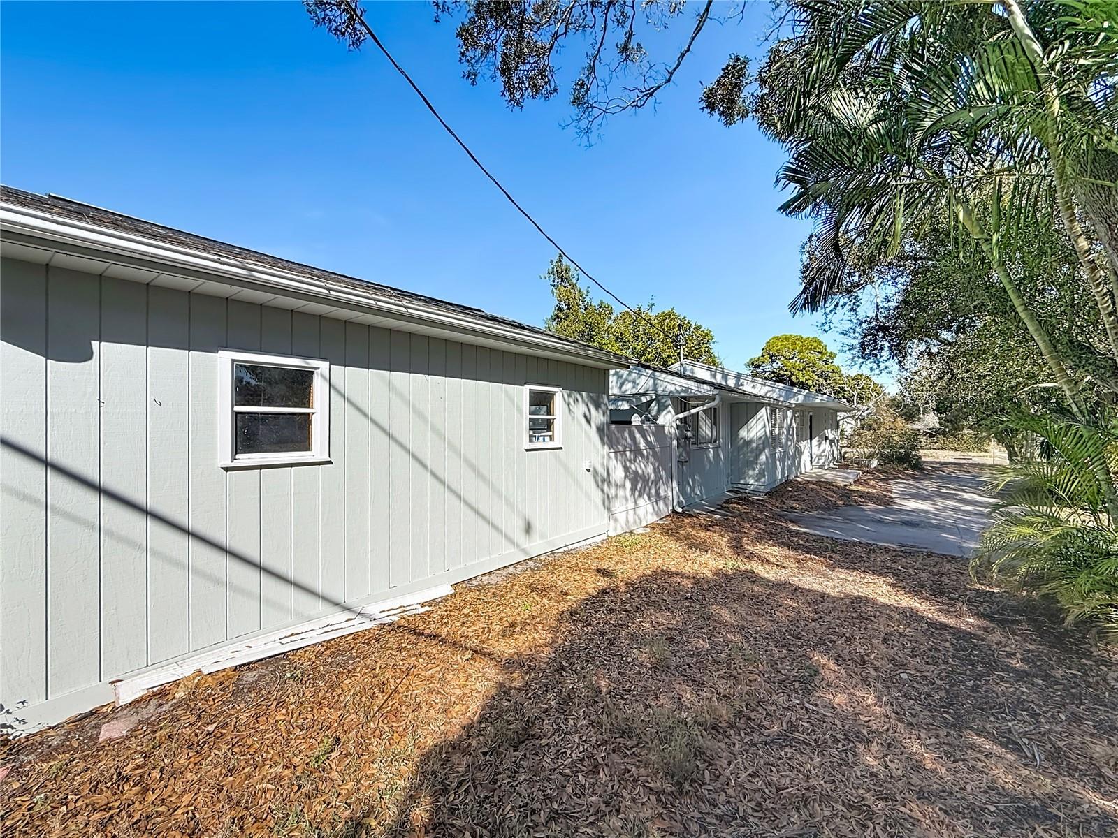 424 72ND ST N, ST PETERSBURG, FL, 33710