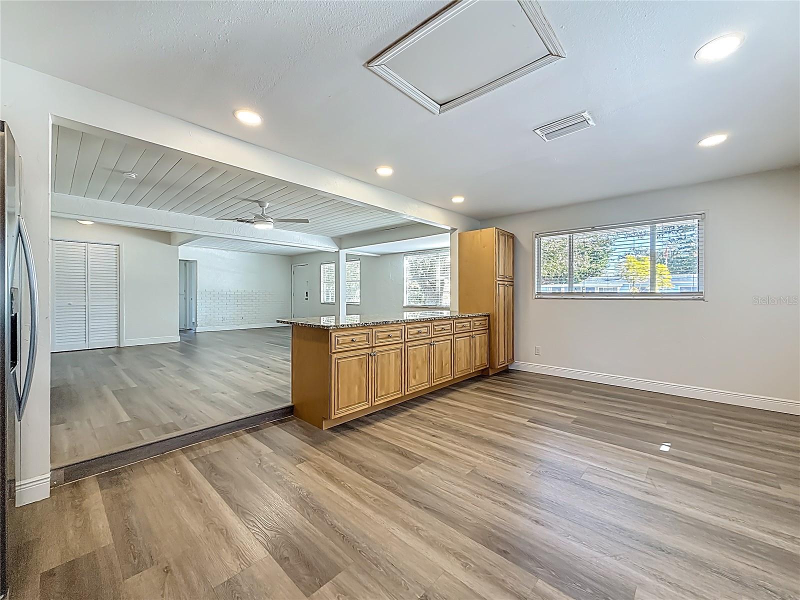 424 72ND ST N, ST PETERSBURG, FL, 33710