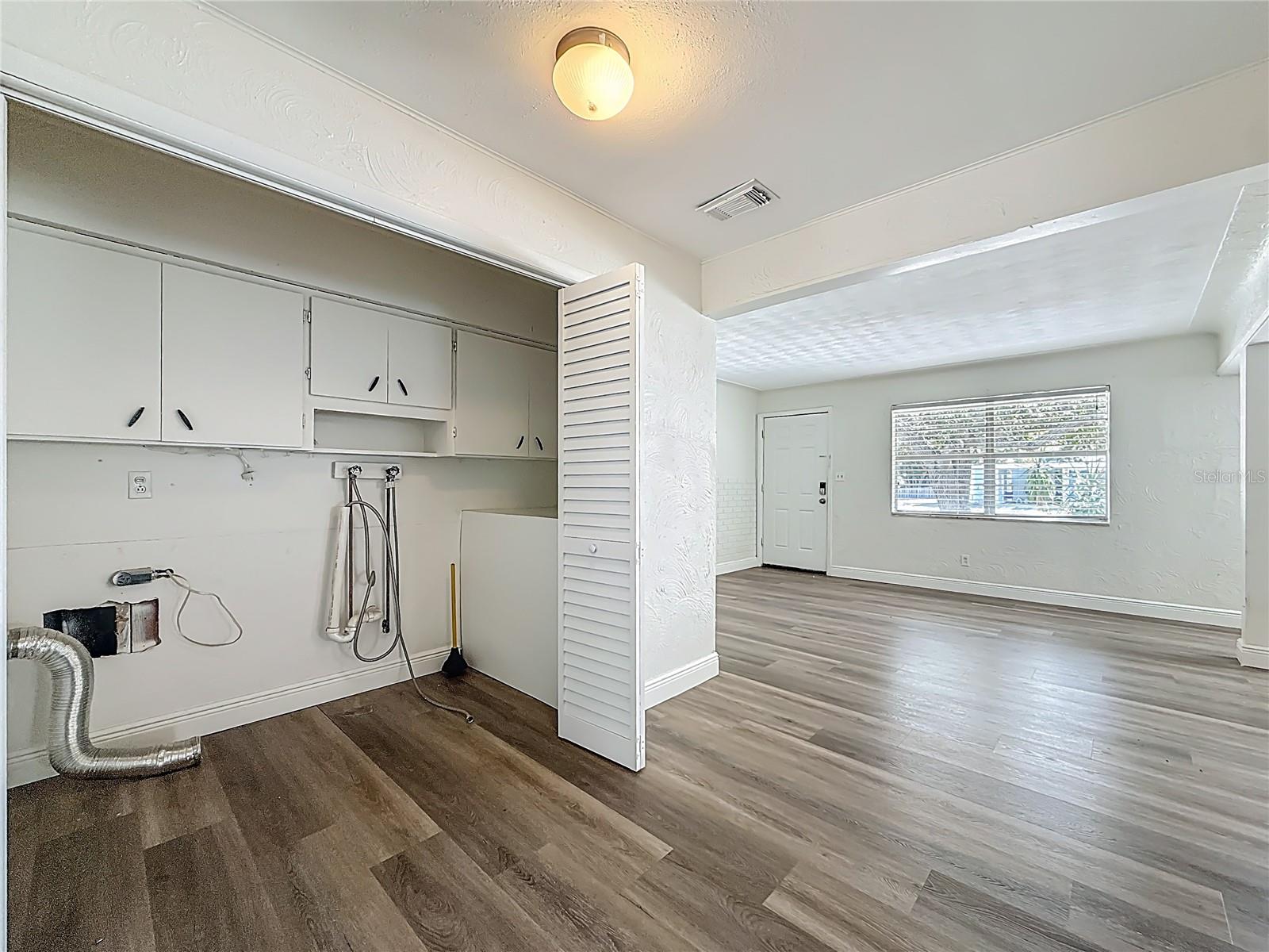 424 72ND ST N, ST PETERSBURG, FL, 33710