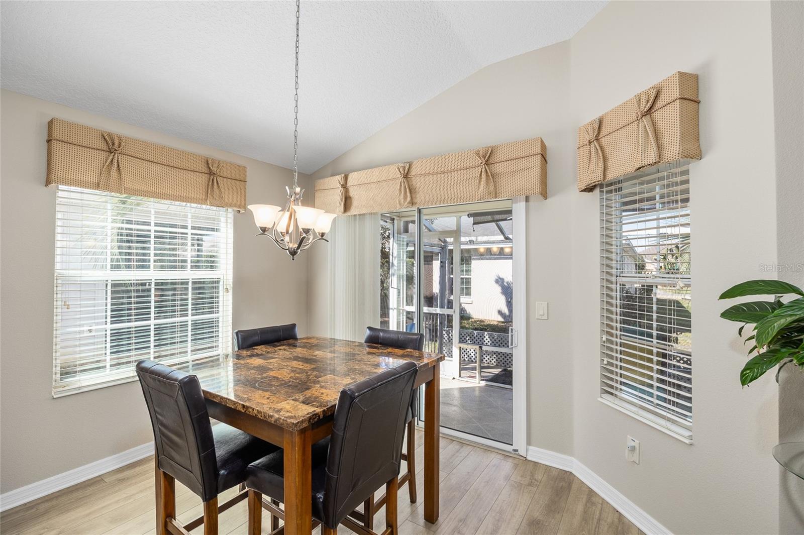 3258 SYLEWOOD AVE, THE VILLAGES, FL, 32163