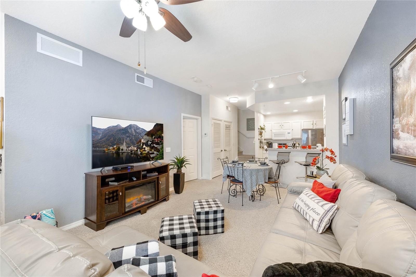 2624 LODI CIR #12-105, KISSIMMEE, FL, 34746