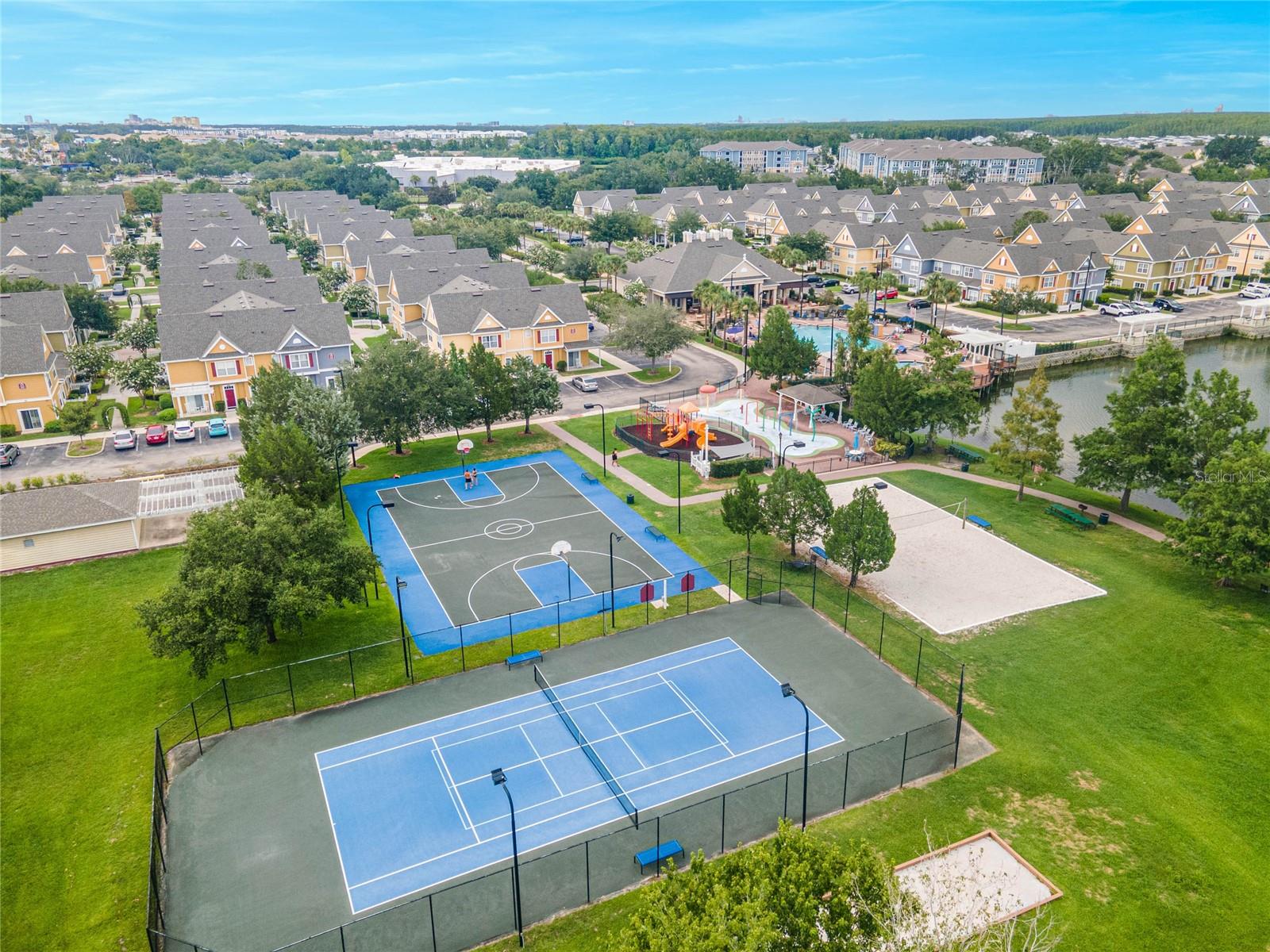 2624 LODI CIR #12-105, KISSIMMEE, FL, 34746