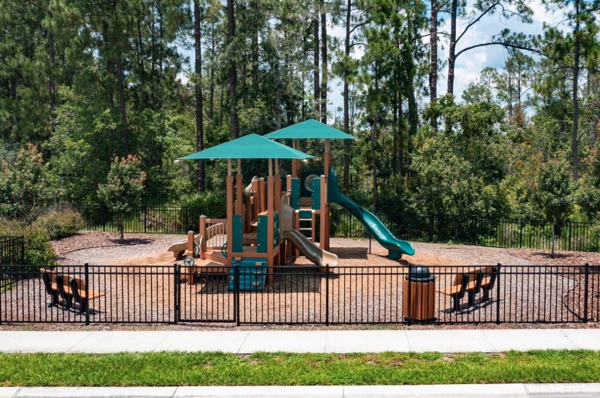 1361 SAWGRASS HAMMOCK LN, DAVENPORT, FL, 33837