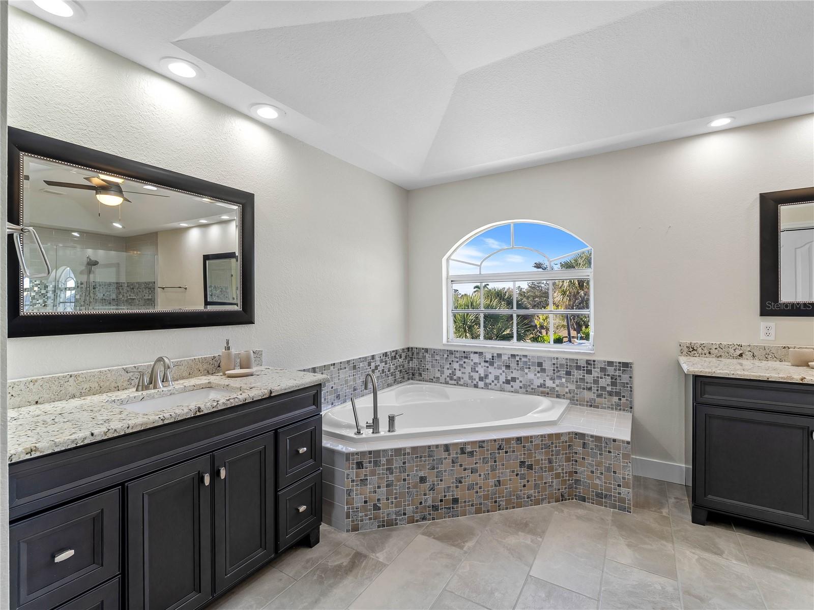 4430 NORTH SHORE DR, PORT CHARLOTTE, FL, 33980