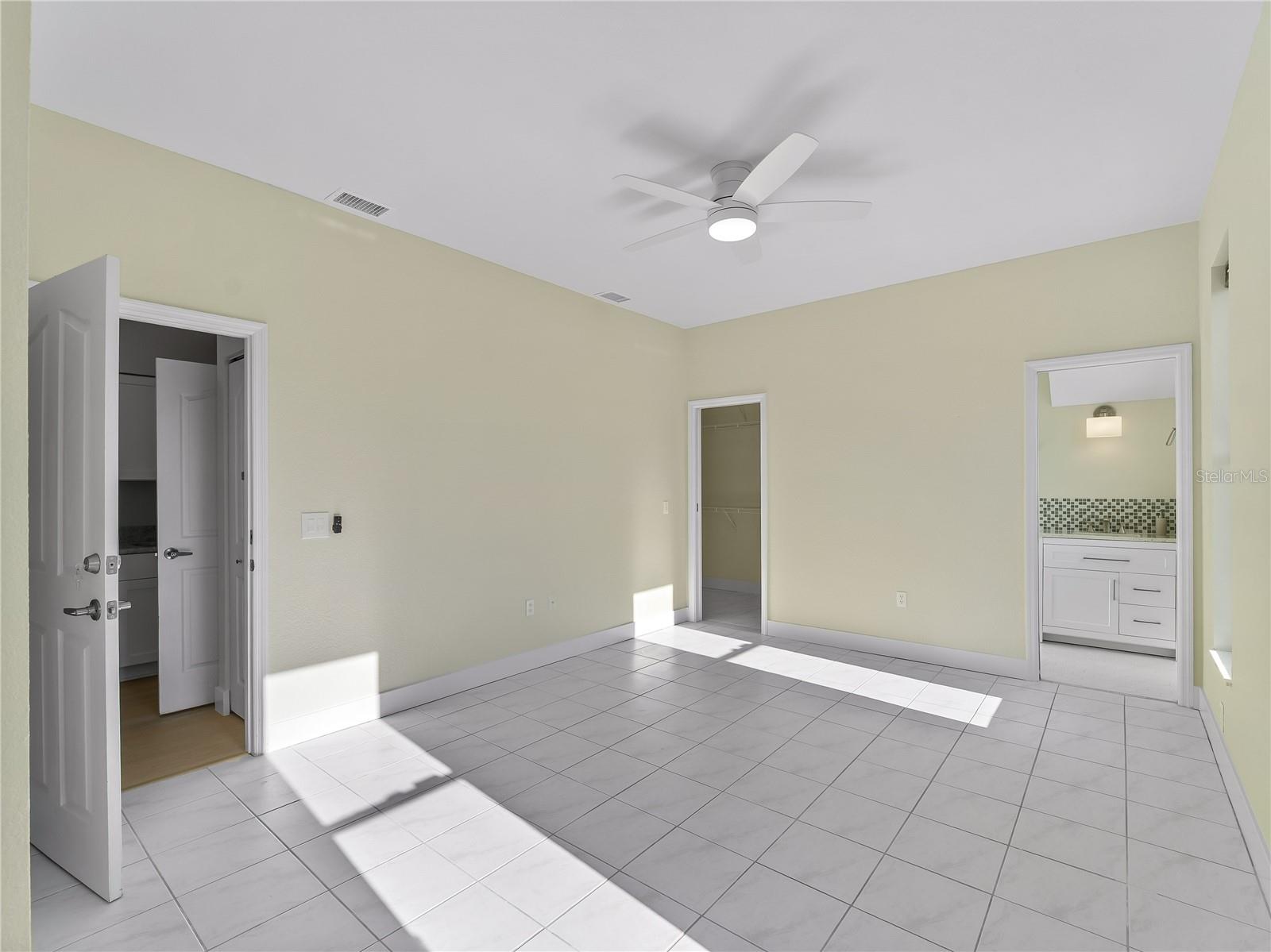 4430 NORTH SHORE DR, PORT CHARLOTTE, FL, 33980