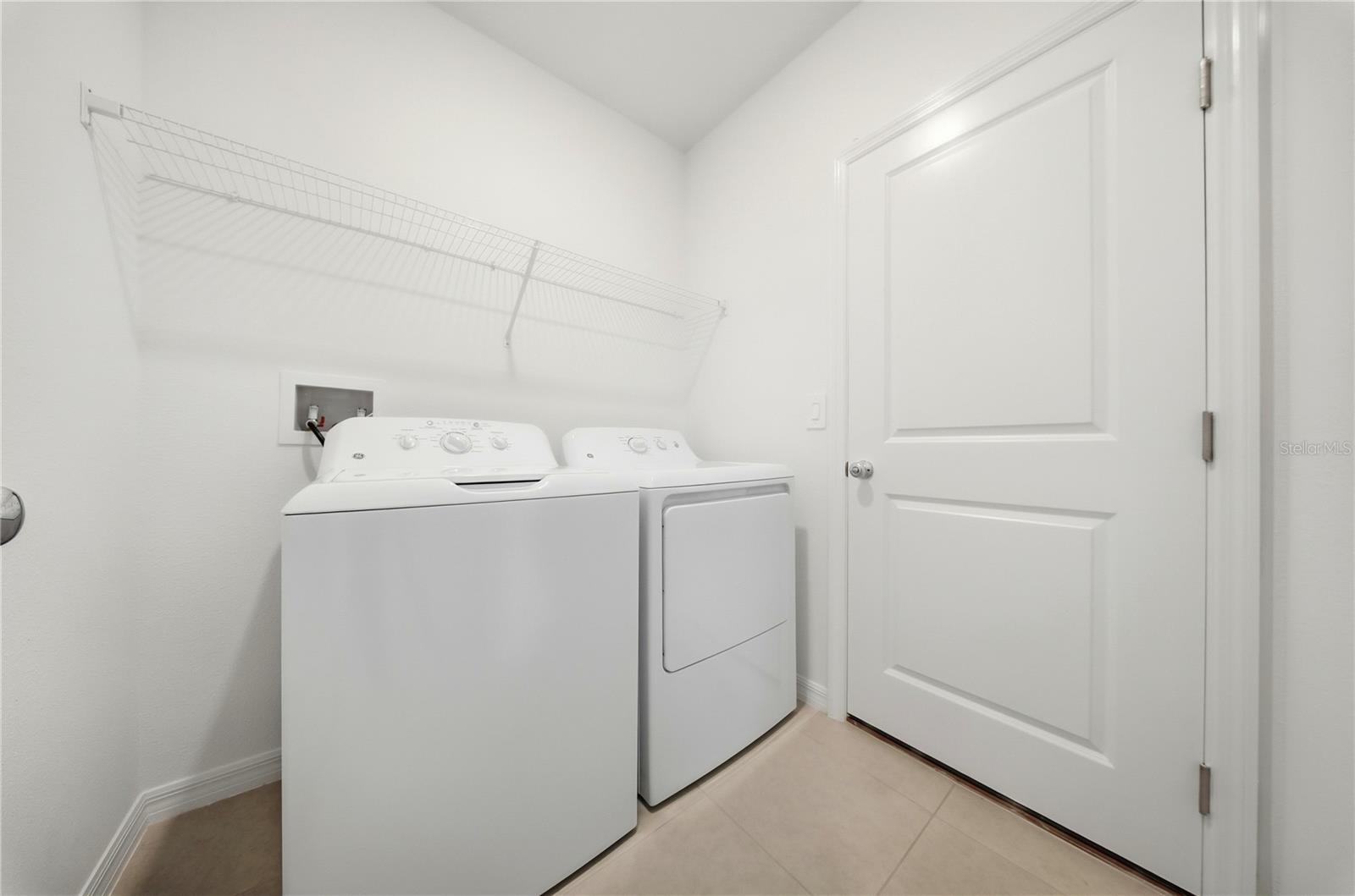 5739 PURPLE FINCH AVE, WIMAUMA, FL, 33598