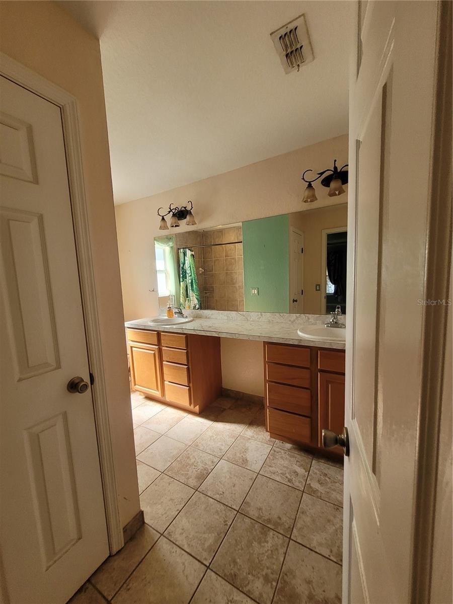 5851 NW 62ND AVE, OCALA, FL, 34482