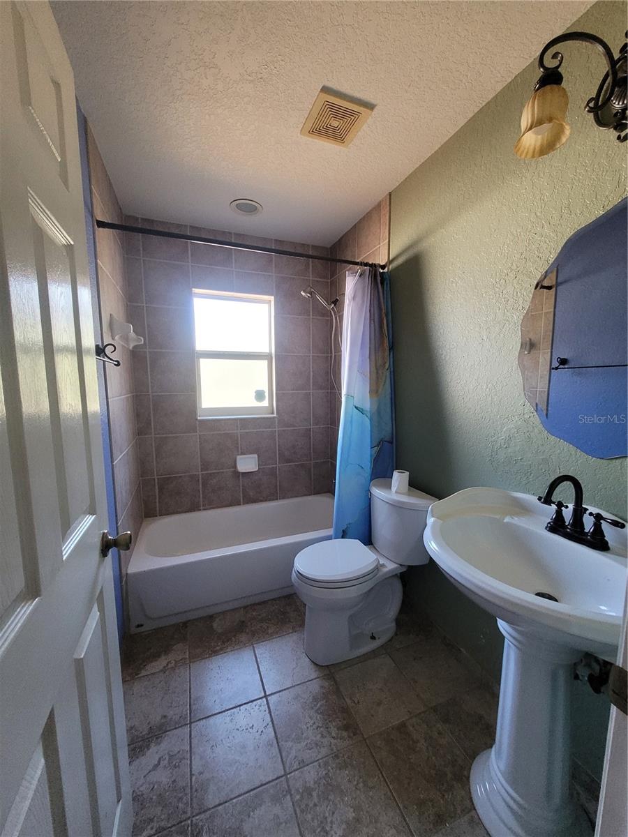 5851 NW 62ND AVE, OCALA, FL, 34482