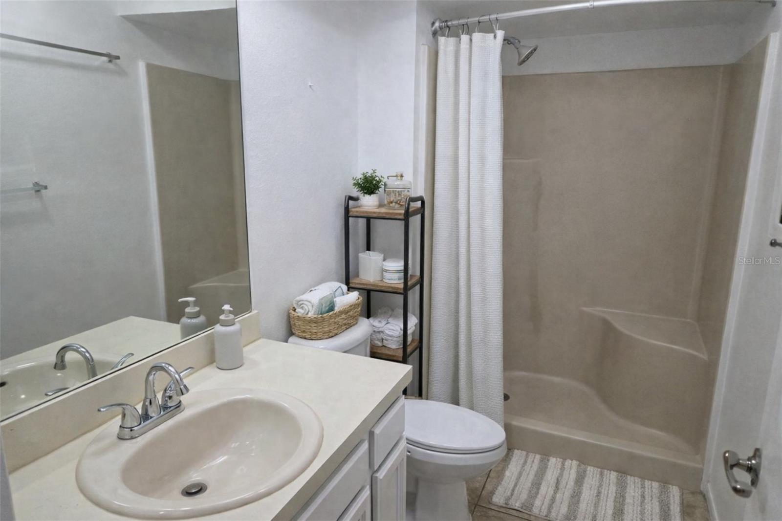 4367 WHITE PINE AVE #4, ORLANDO, FL, 32811