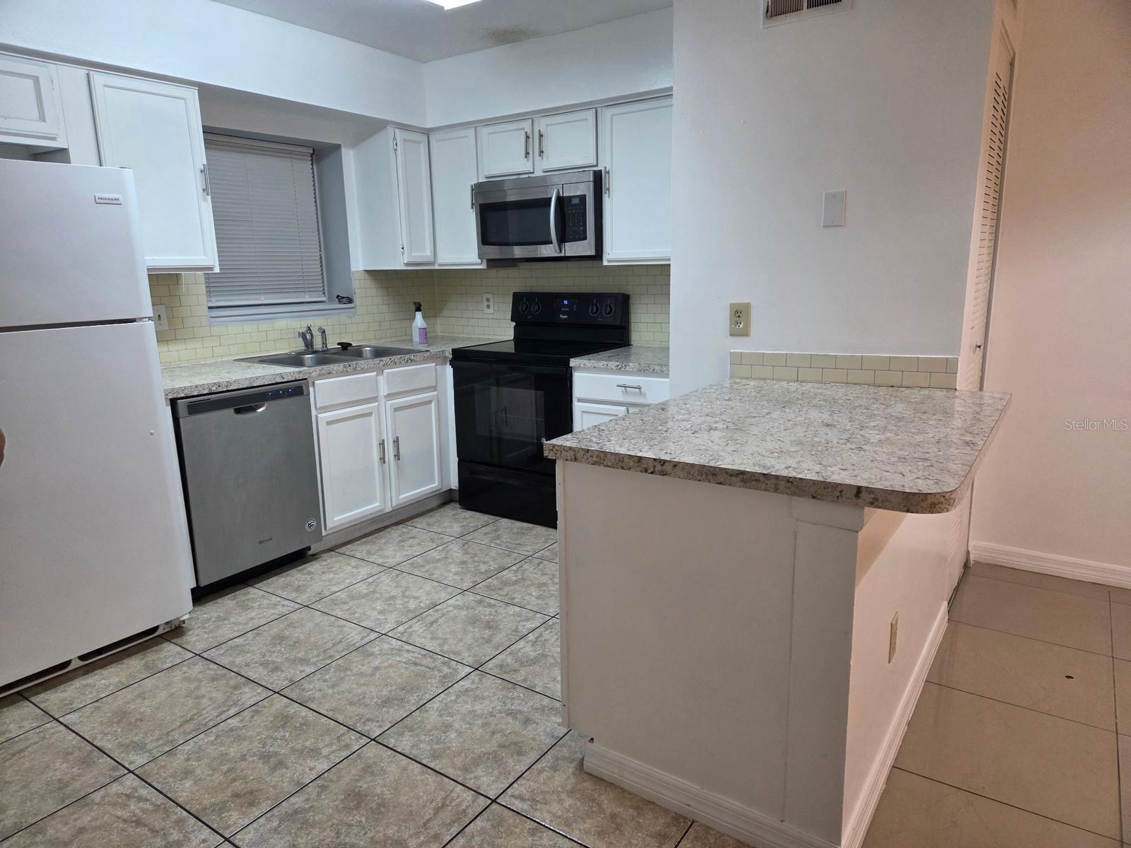 4367 WHITE PINE AVE #4, ORLANDO, FL, 32811