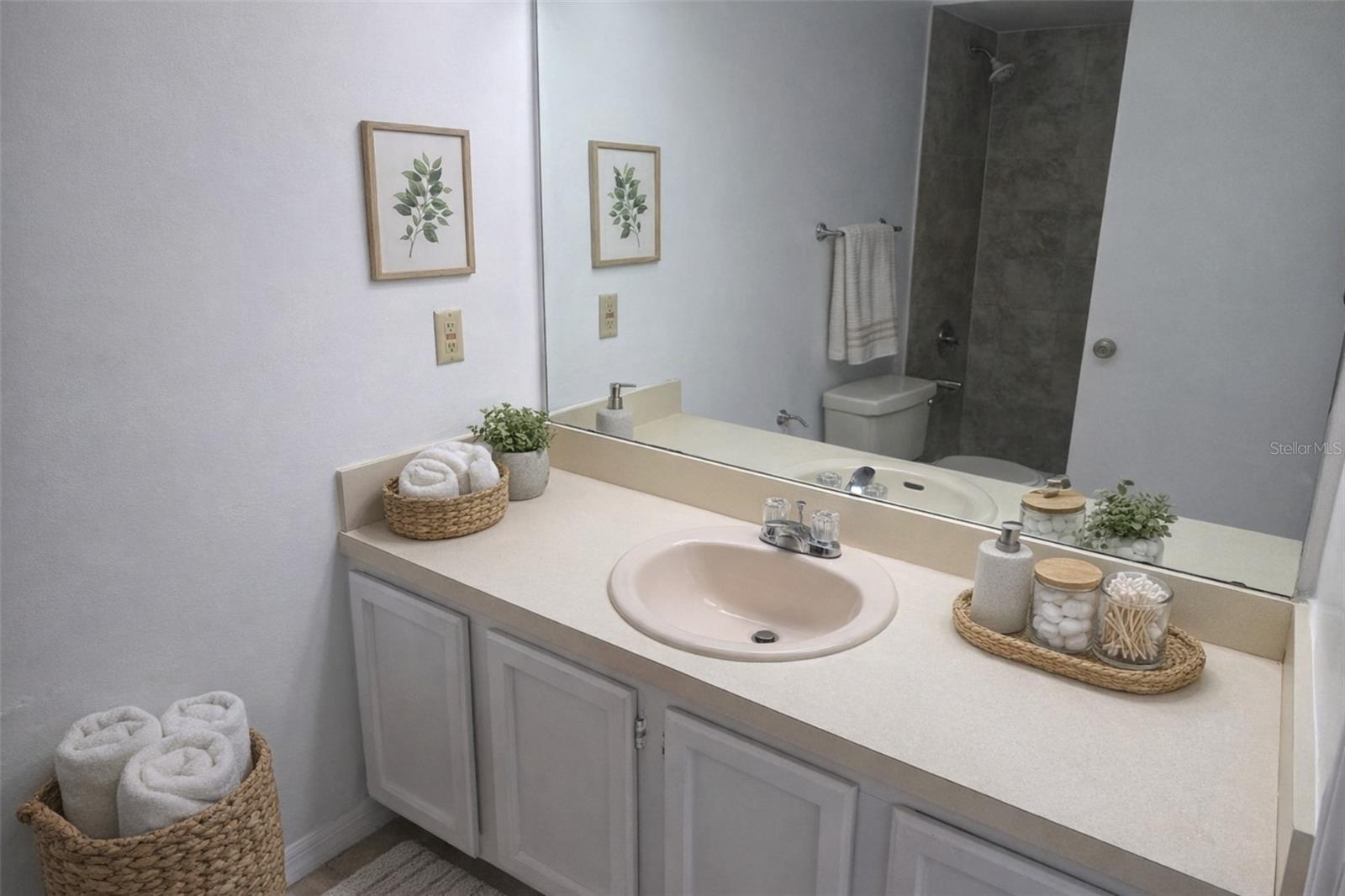 4367 WHITE PINE AVE #4, ORLANDO, FL, 32811