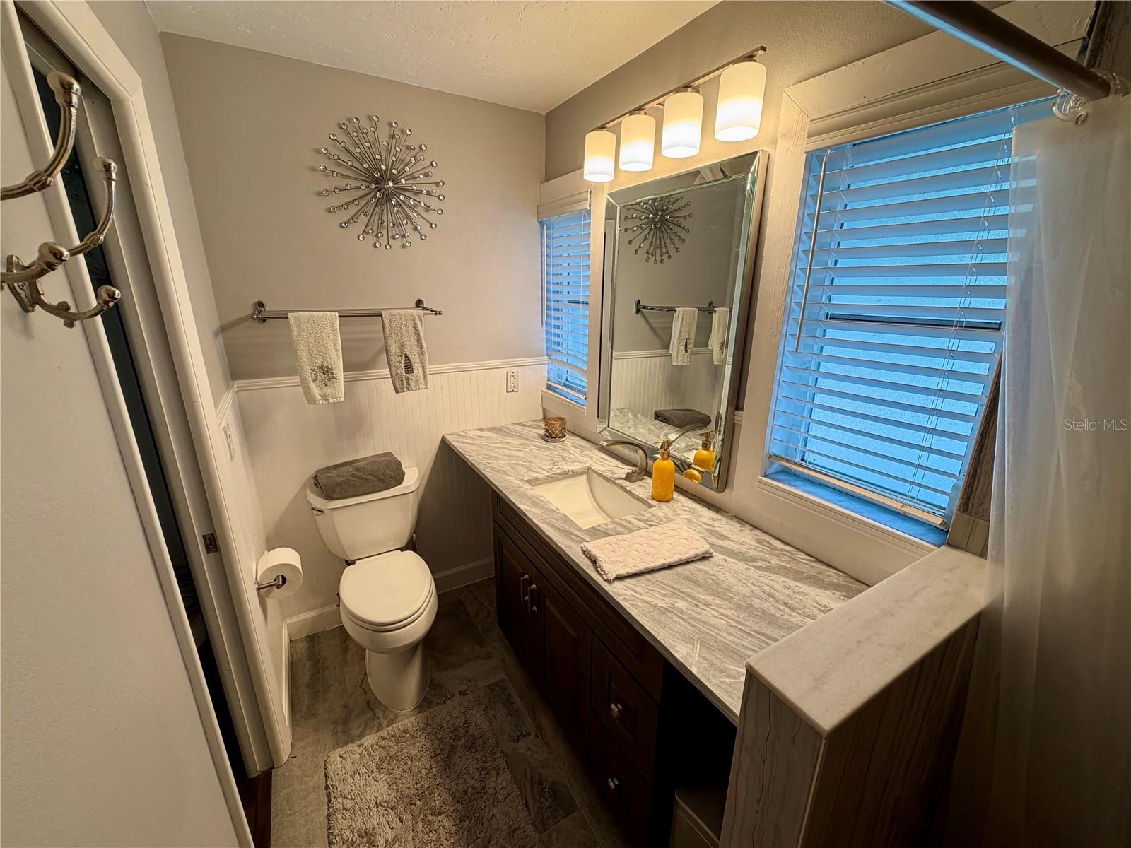 3233 TEAL AVE, SARASOTA, FL, 34232