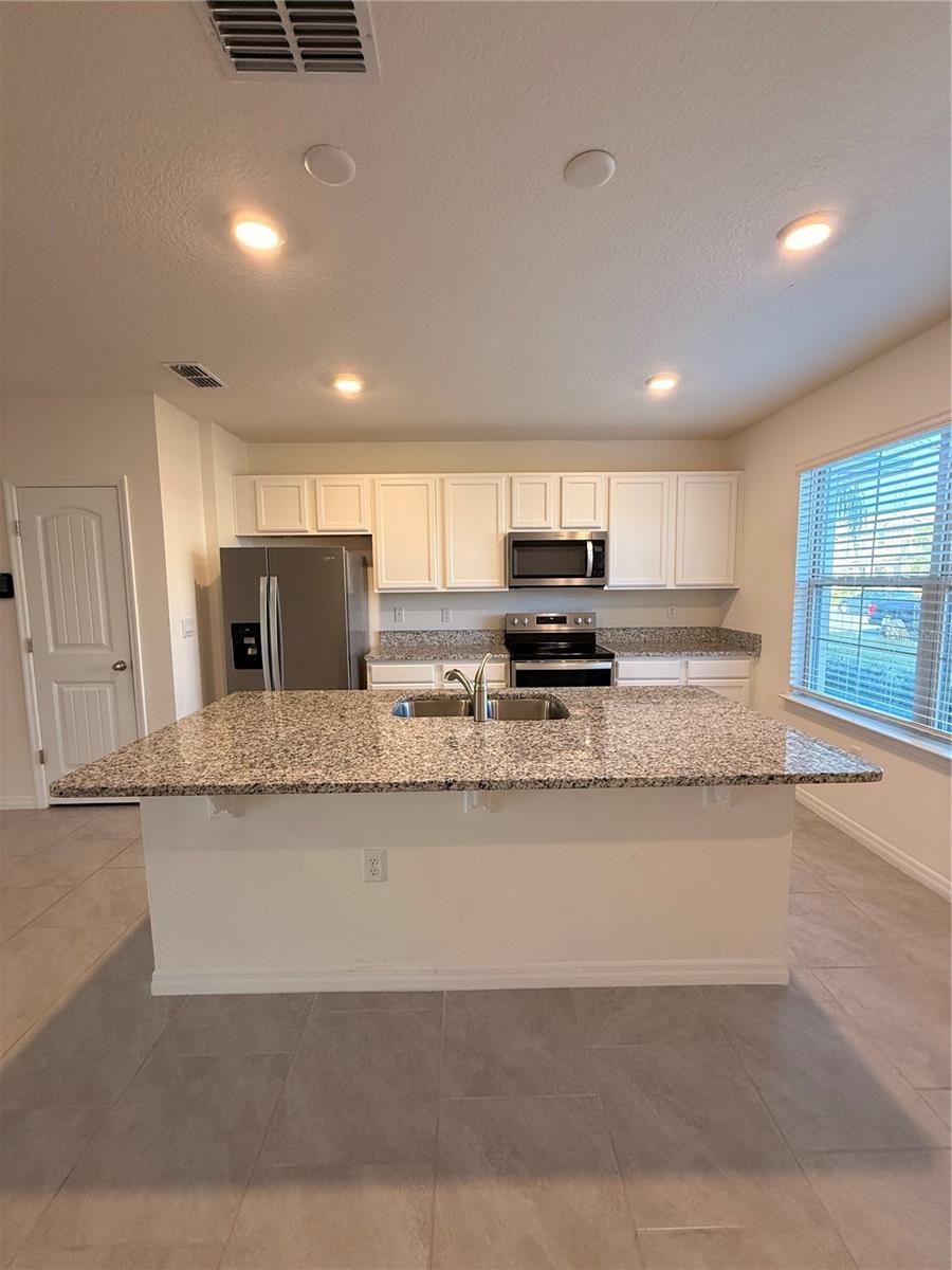 12012 HOLYSTONE ST, WINTER GARDEN, FL, 34787