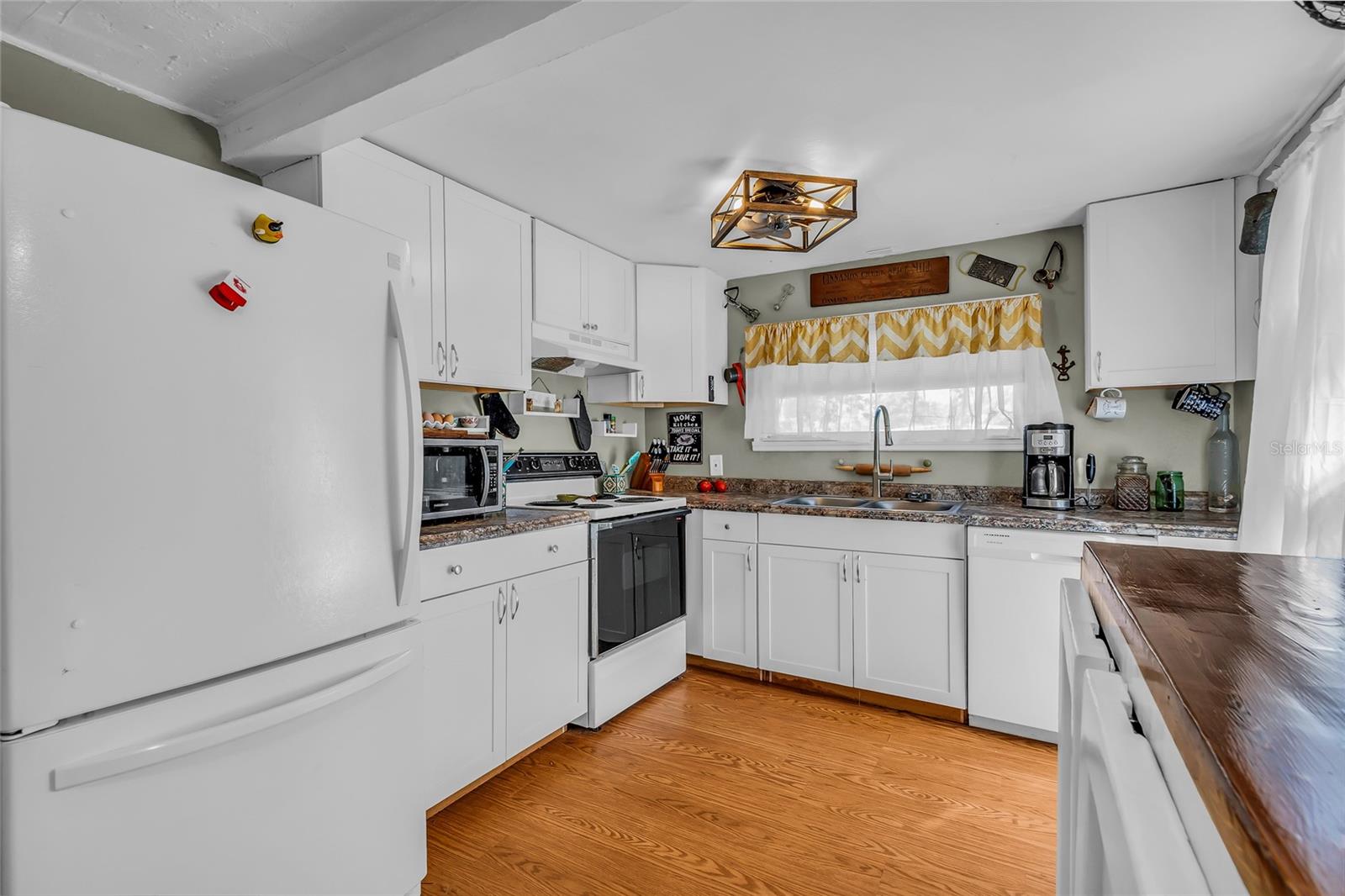 11408 HUGGINS ST, LEESBURG, FL, 34788